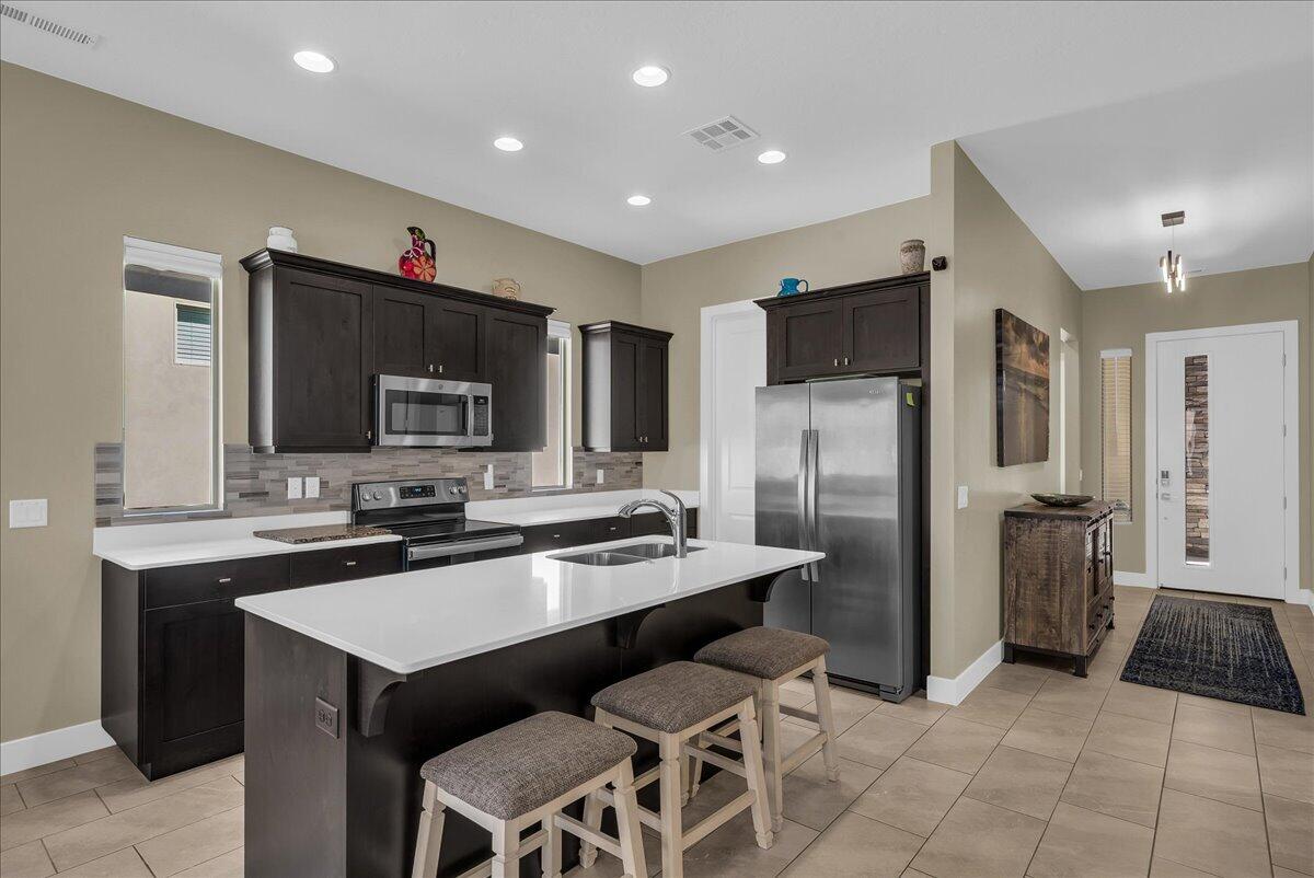 VILLAS AT SUN RIVER - Residential