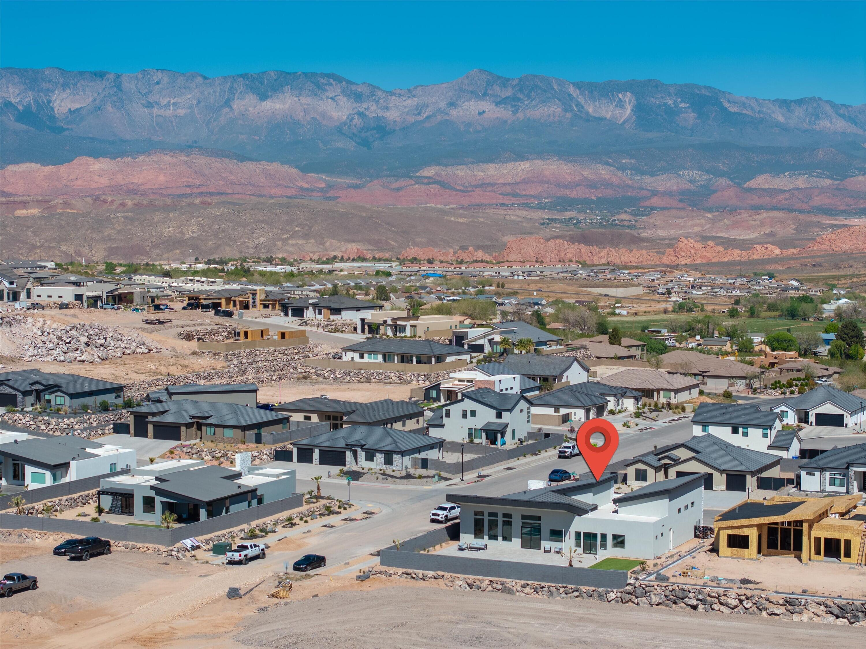 SCENIC POINTE - Residential