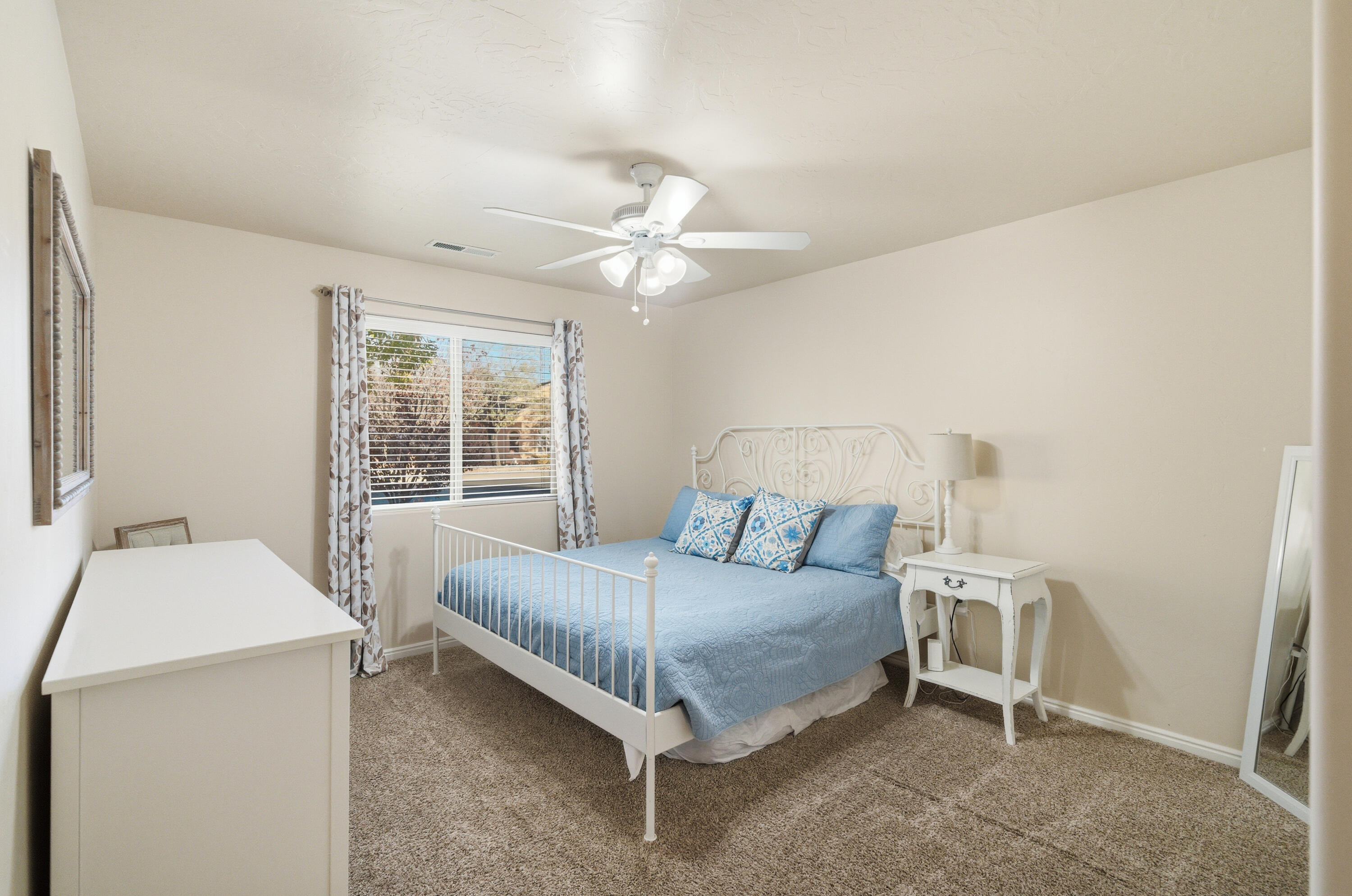 NEW WARM SPRINGS - Residential