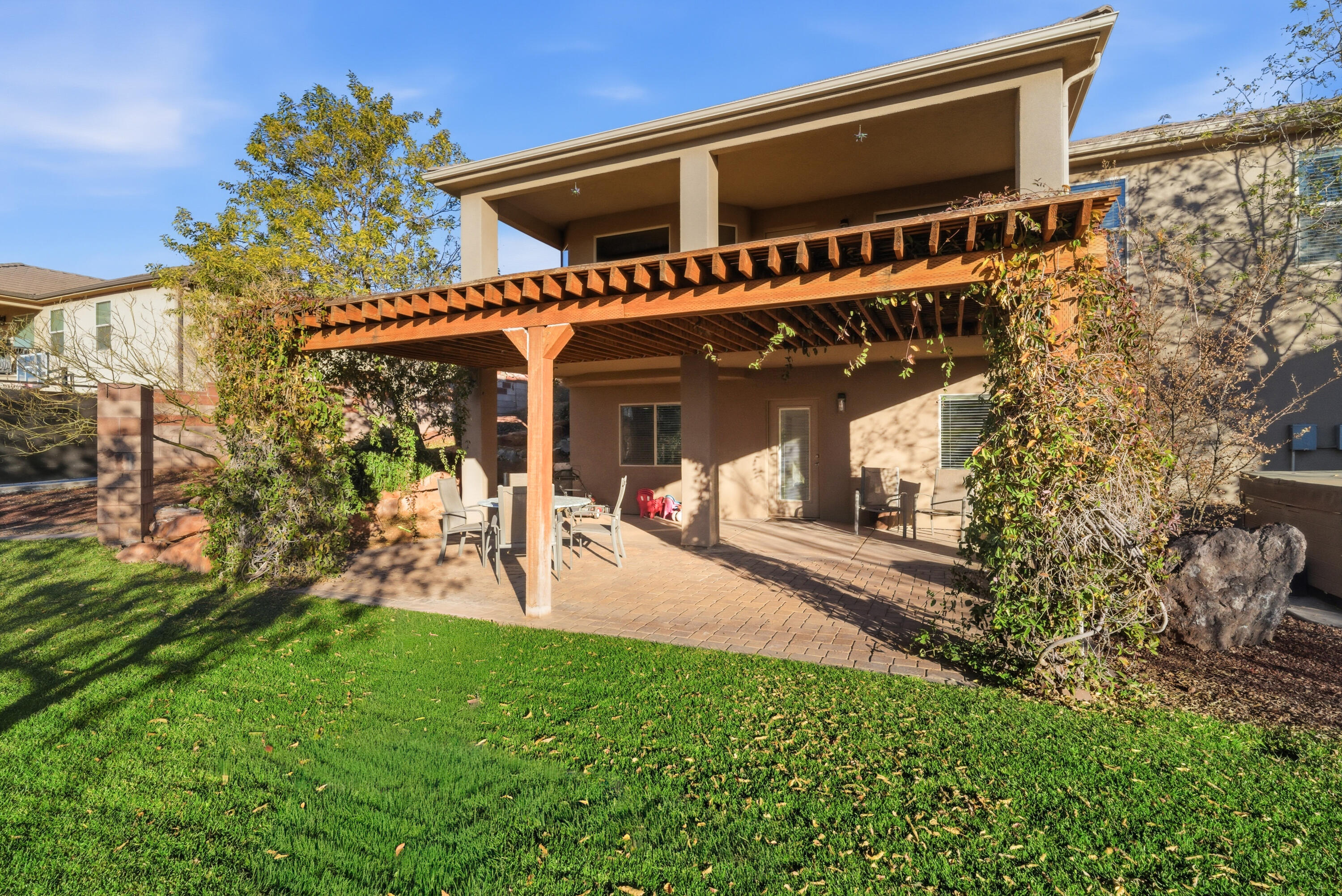 NEW WARM SPRINGS - Residential