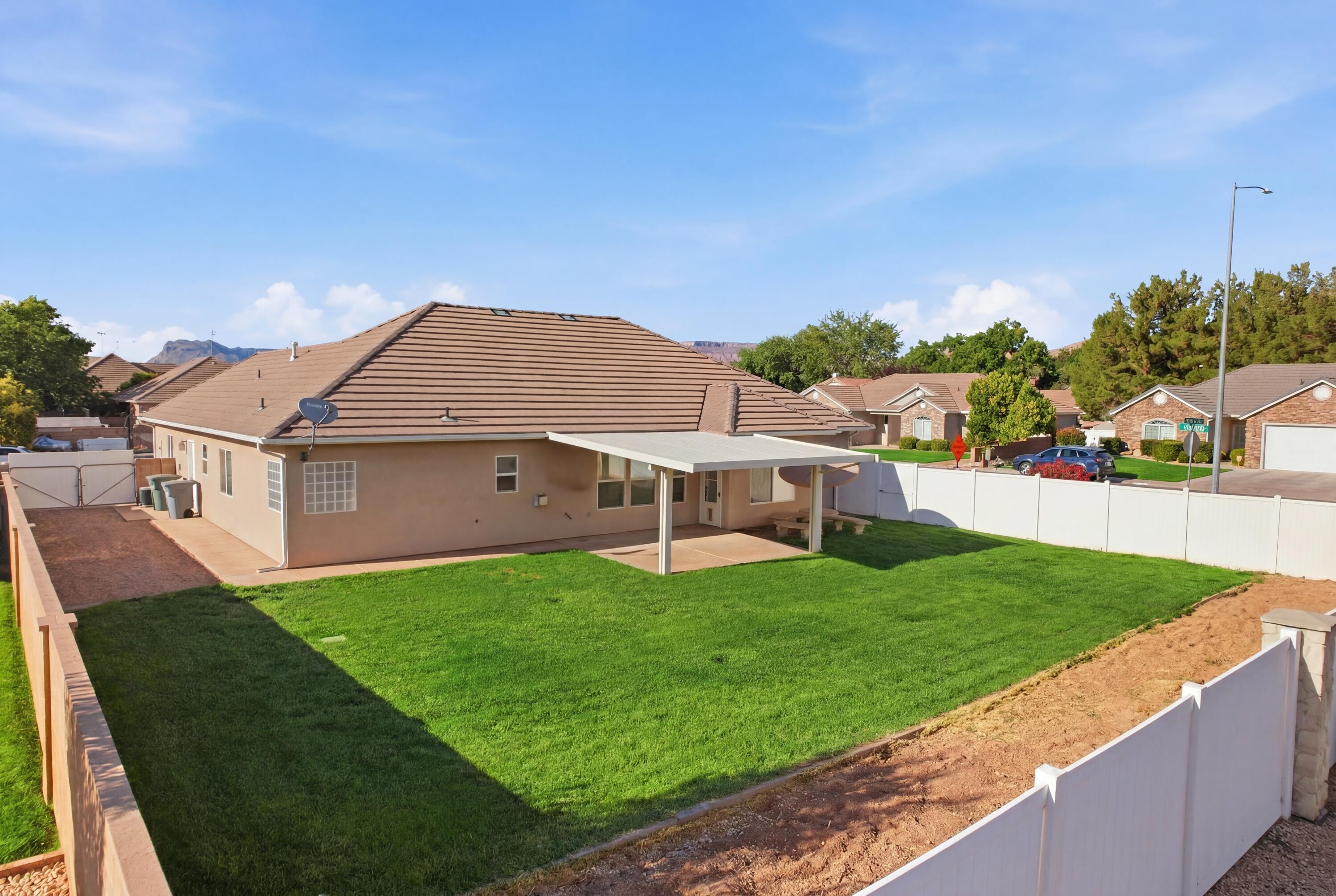 COBBLESTONE FIELDS (H) - Residential