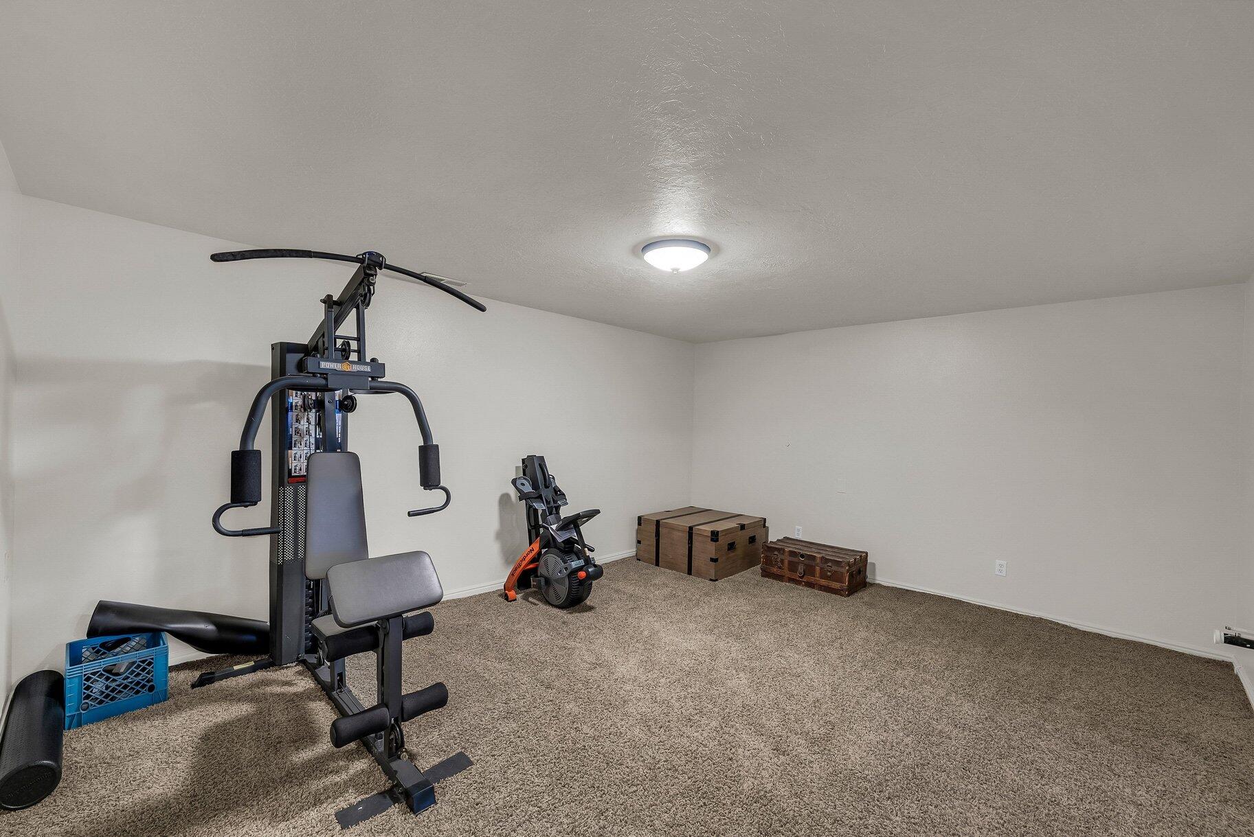 BLOOMINGTON COUNTRY CLUB - Residential