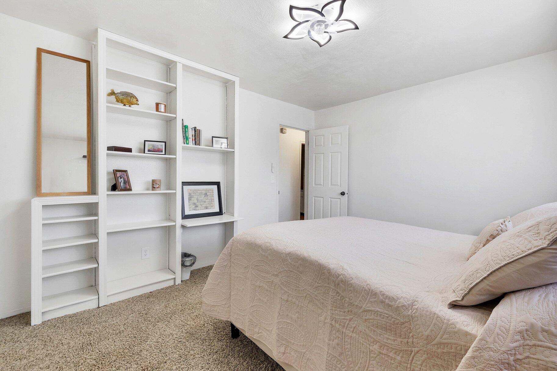 BLOOMINGTON COUNTRY CLUB - Residential