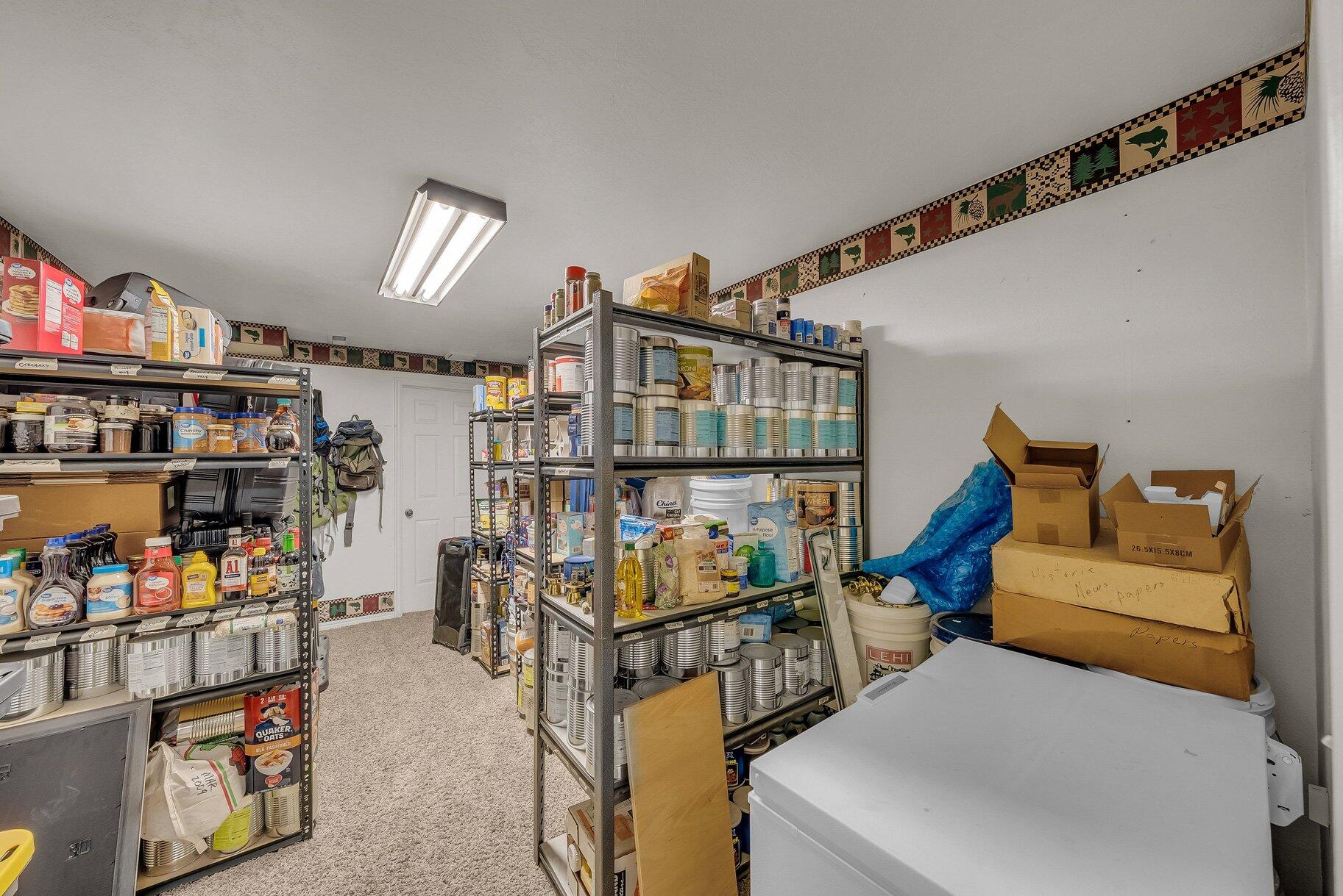 BLOOMINGTON COUNTRY CLUB - Residential
