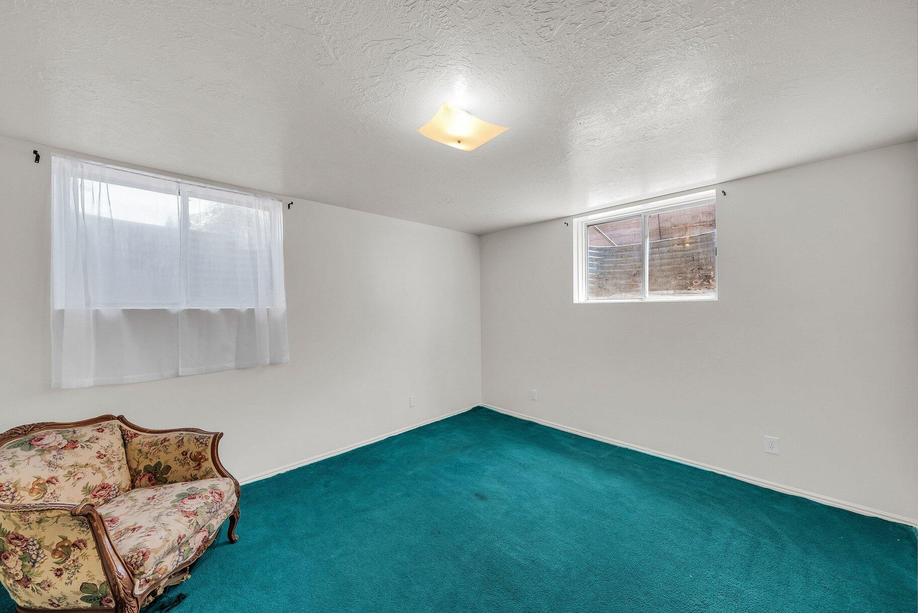BLOOMINGTON COUNTRY CLUB - Residential