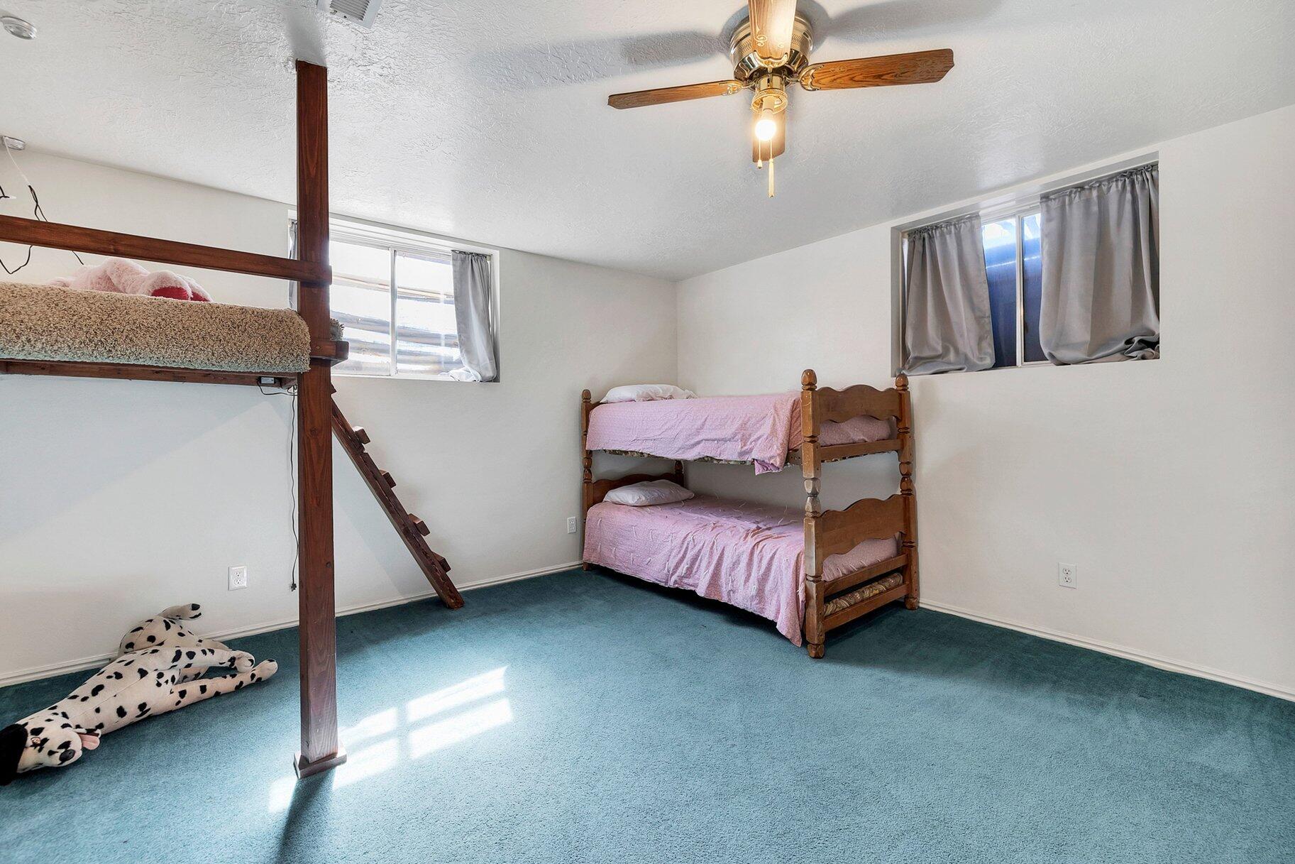 BLOOMINGTON COUNTRY CLUB - Residential