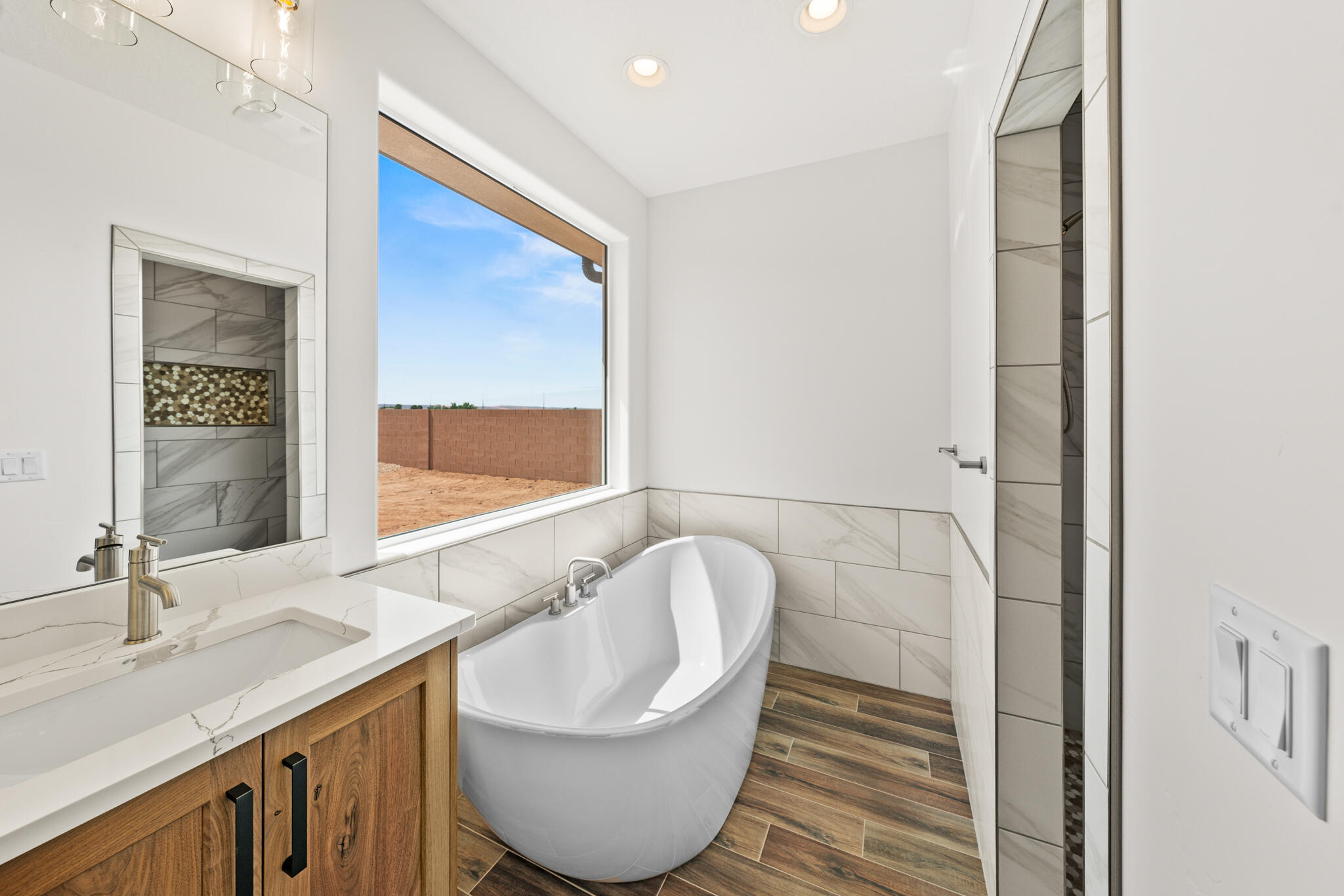 HURRICANE FIELDS ESTATES - Residential
