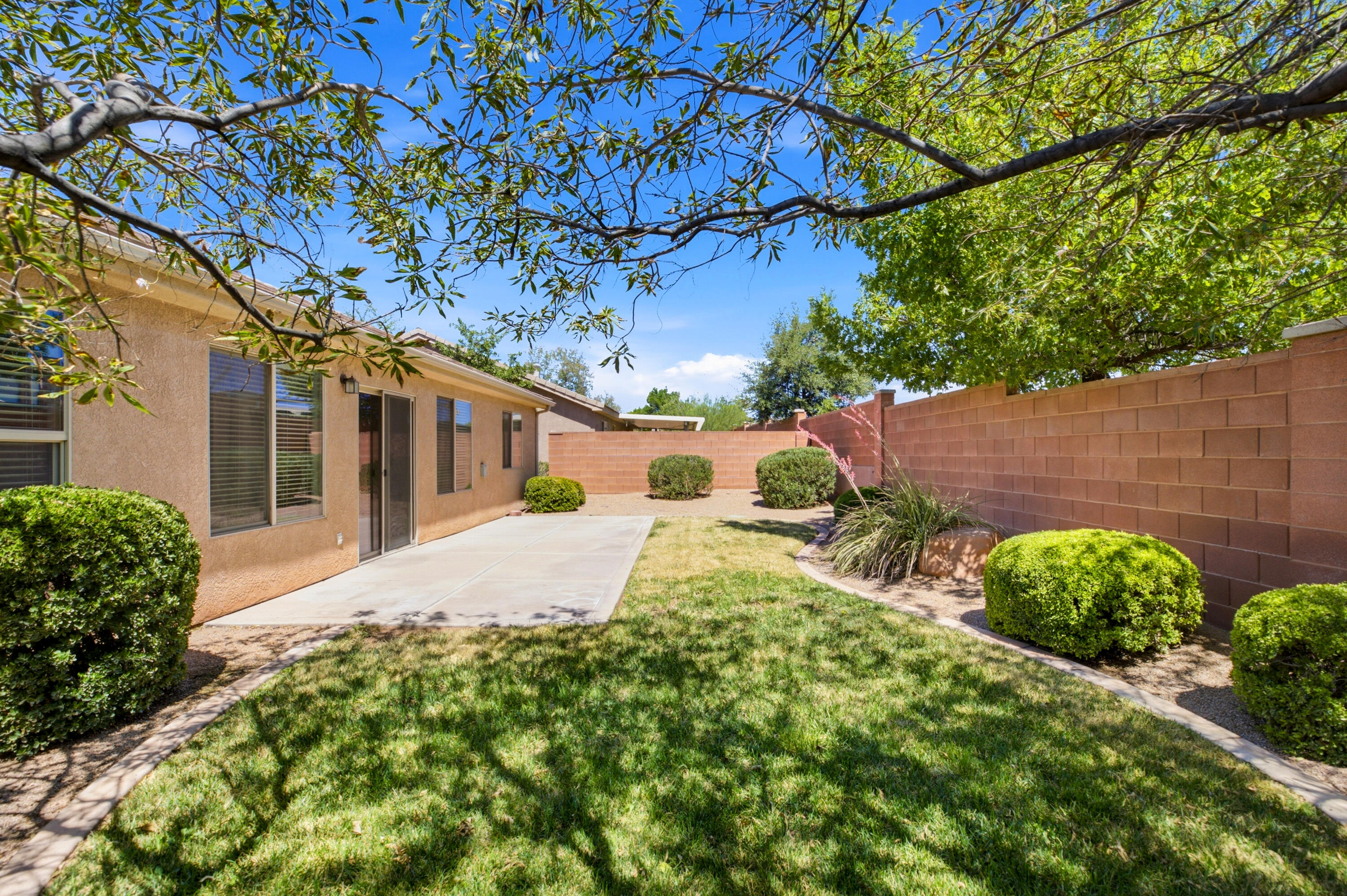 DESERT SANDS AT PAINTED DESERT - Residential