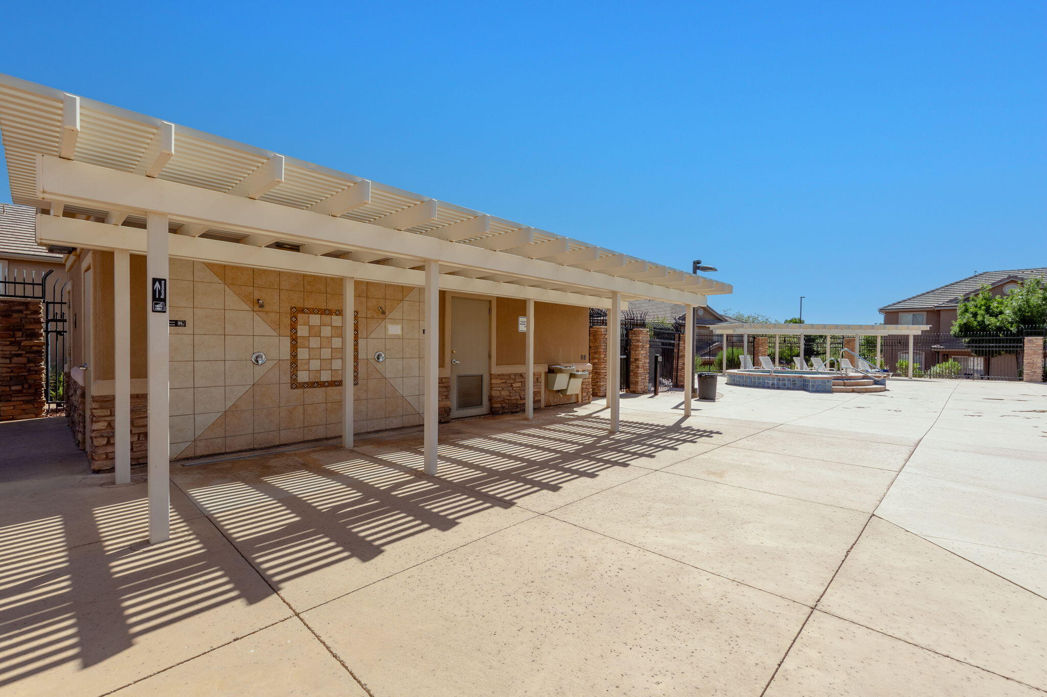 HIDDEN VALLEY TOWN HOMES - Residential
