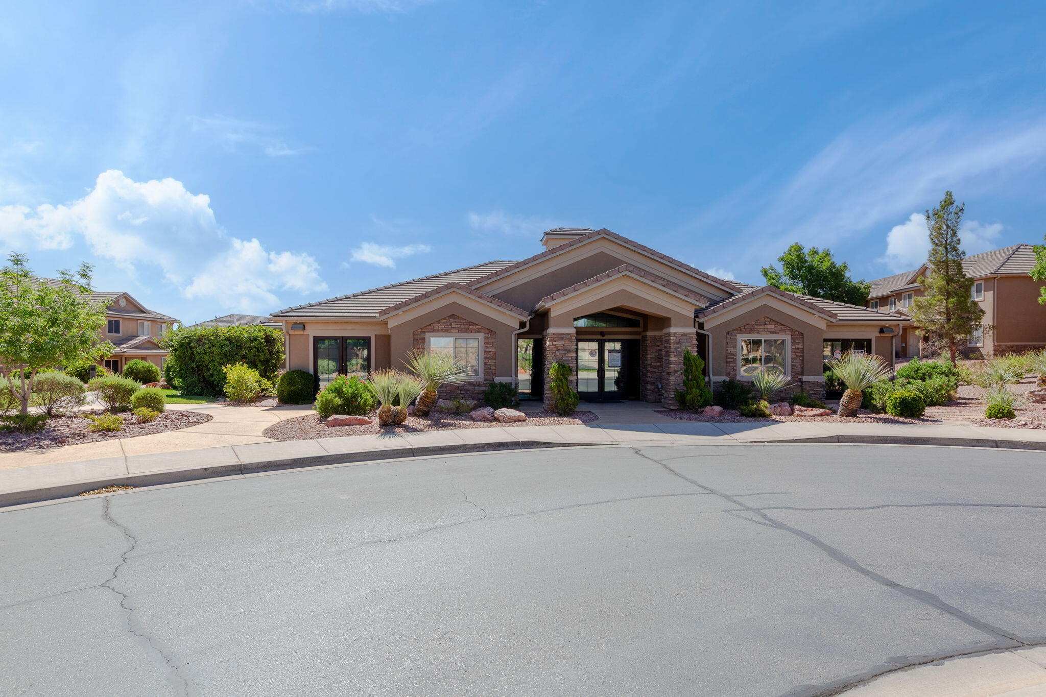 HIDDEN VALLEY TOWN HOMES - Residential