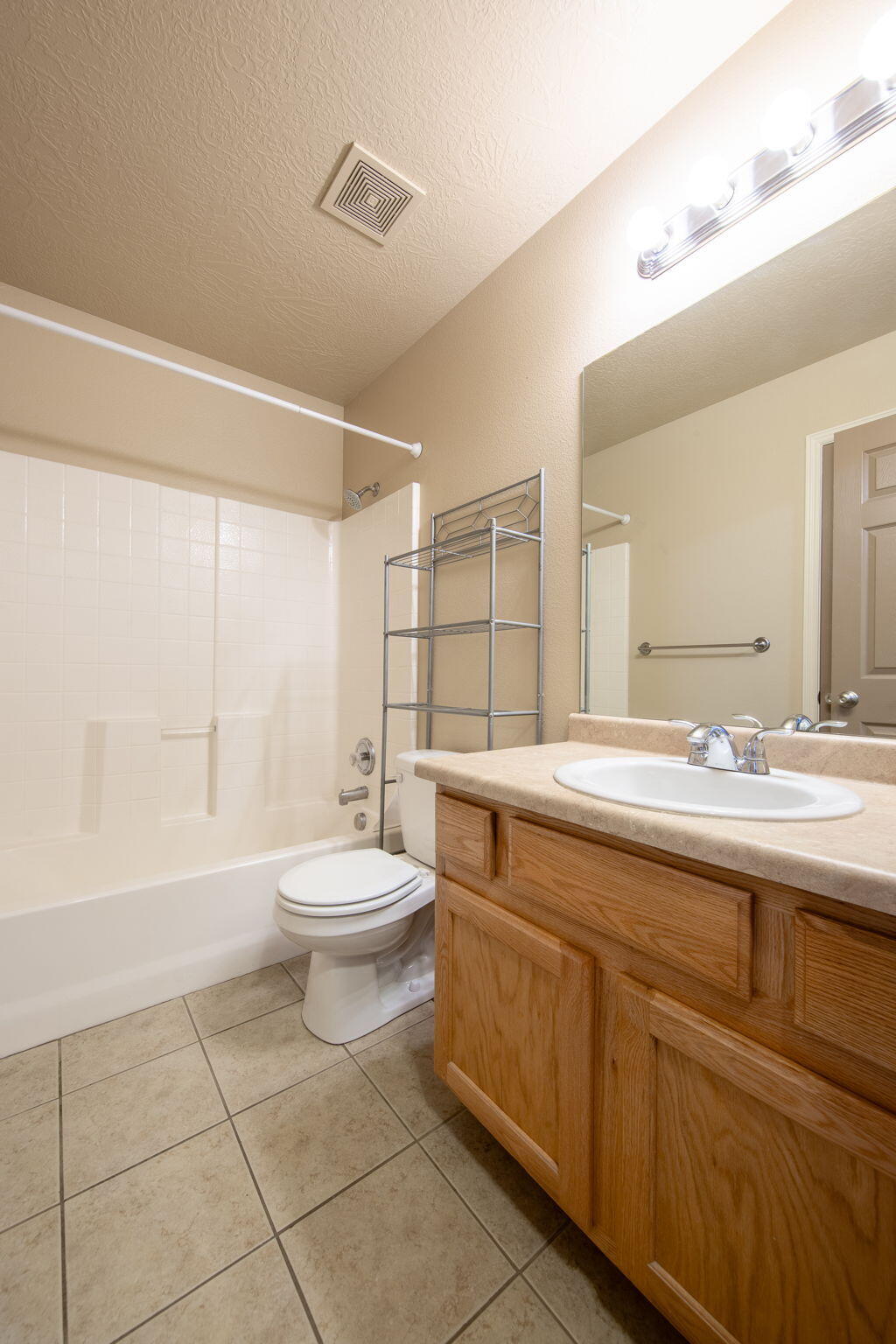 HIDDEN VALLEY TOWN HOMES - Residential