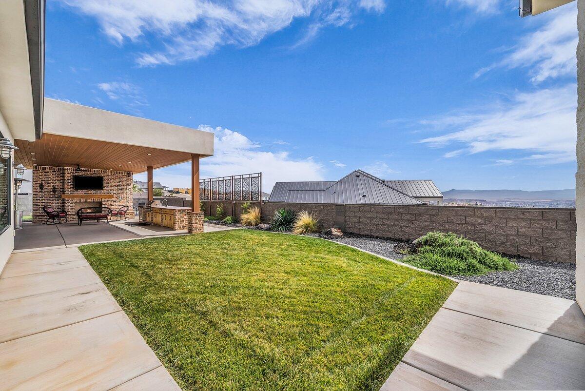 GRAND HEIGHTS - Residential