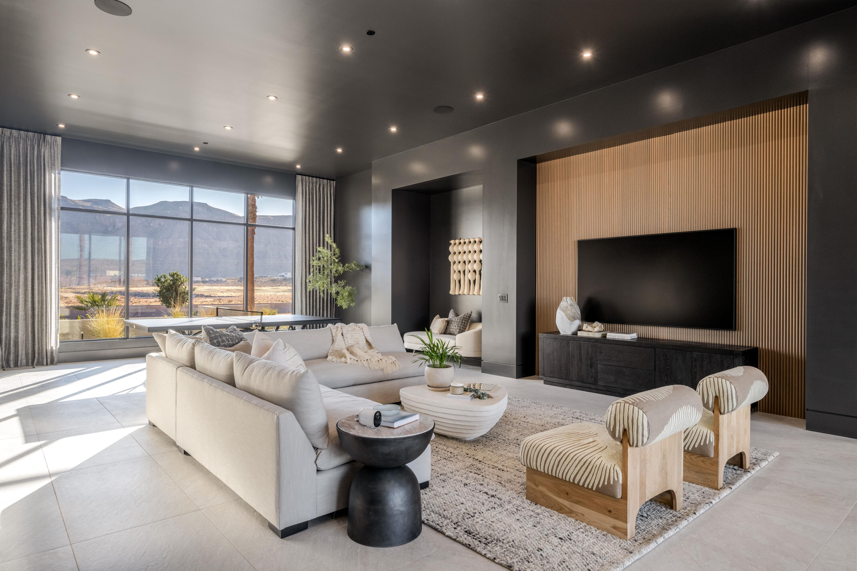 SOUTHERN SHORES - Residential