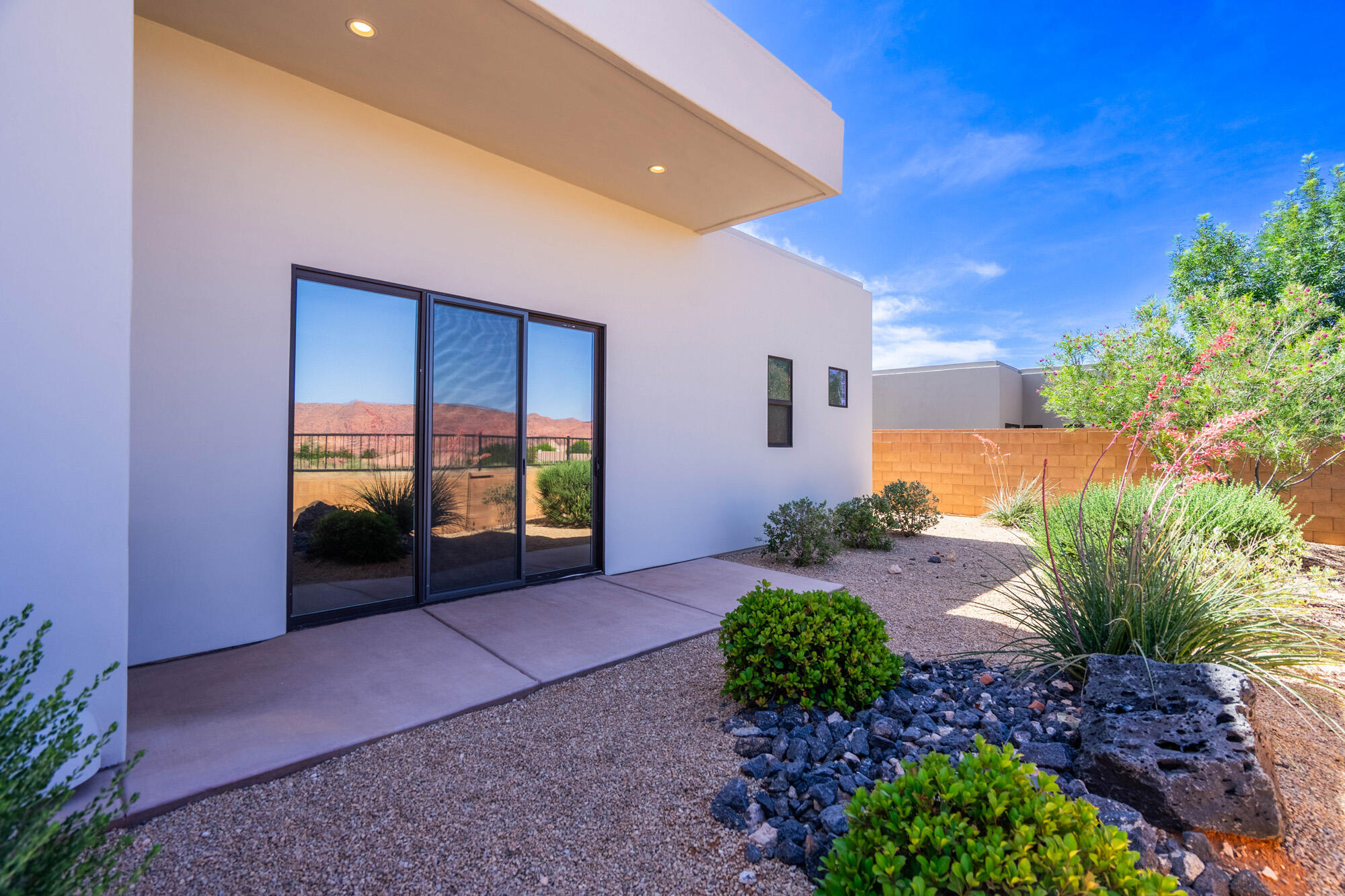 LEDGES OF SG NORTHGATE PEAKS - Residential