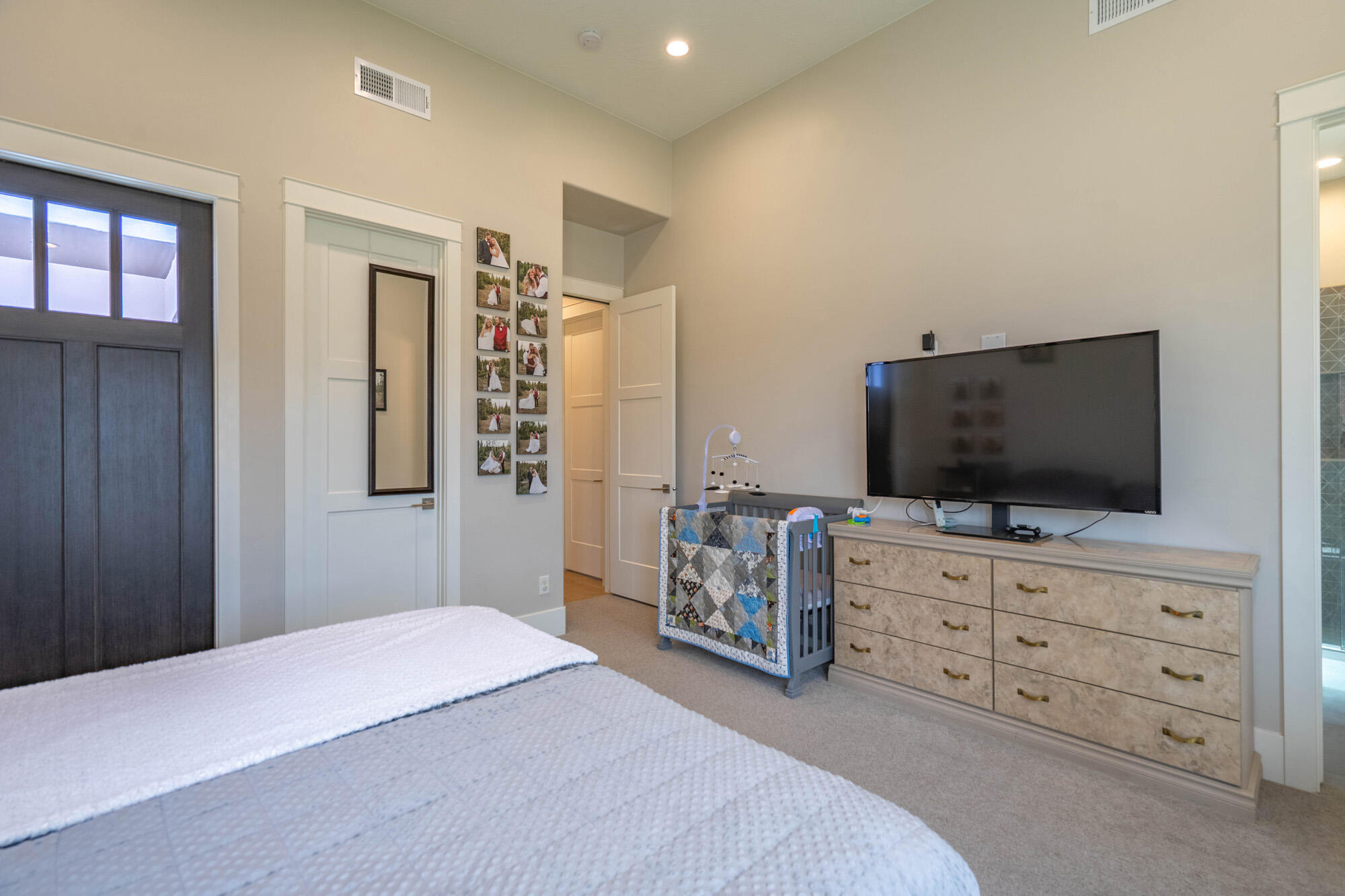 LEDGES OF SG NORTHGATE PEAKS - Residential