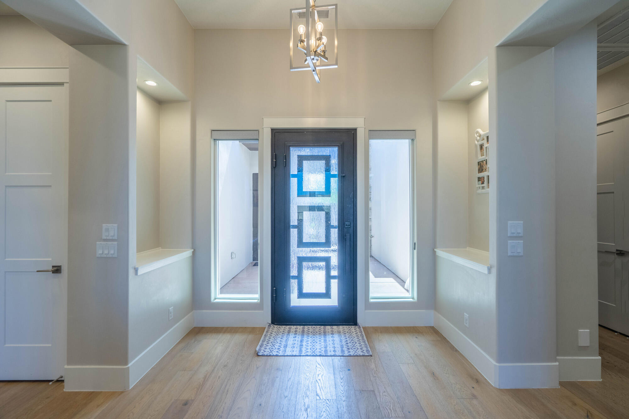 LEDGES OF SG NORTHGATE PEAKS - Residential