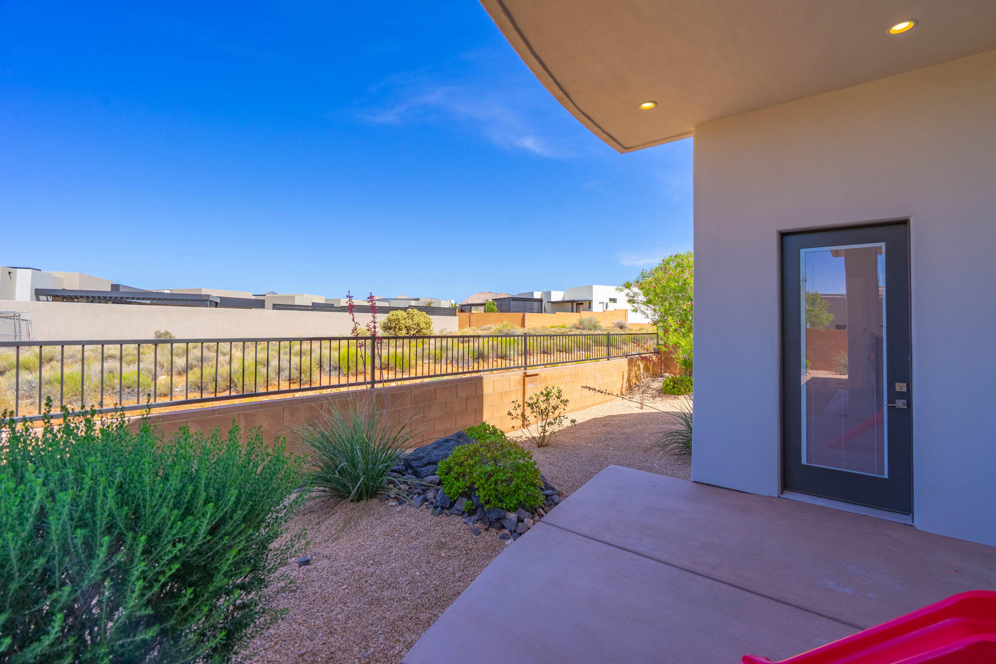 LEDGES OF SG NORTHGATE PEAKS - Residential