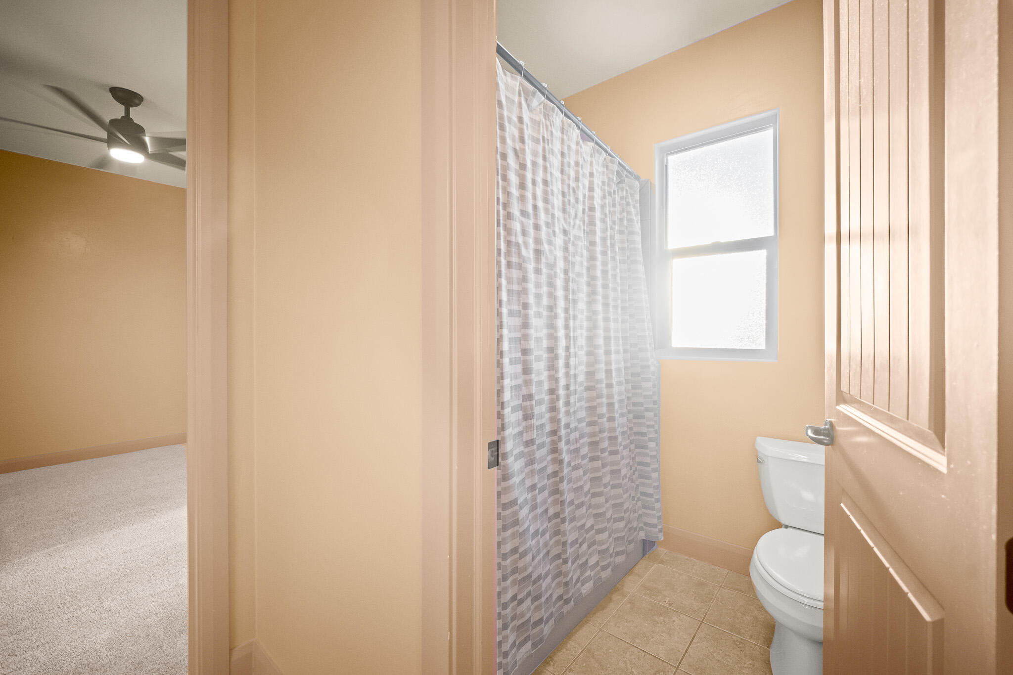 BRIDLE GATE ESTATES - Residential