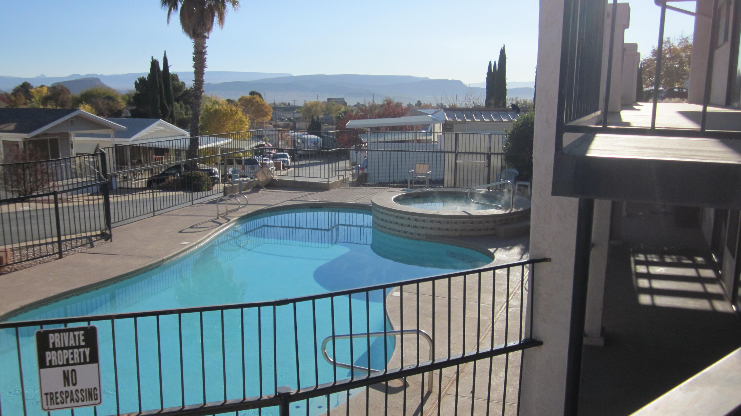 TWIN LAKES RV PARK - Residential