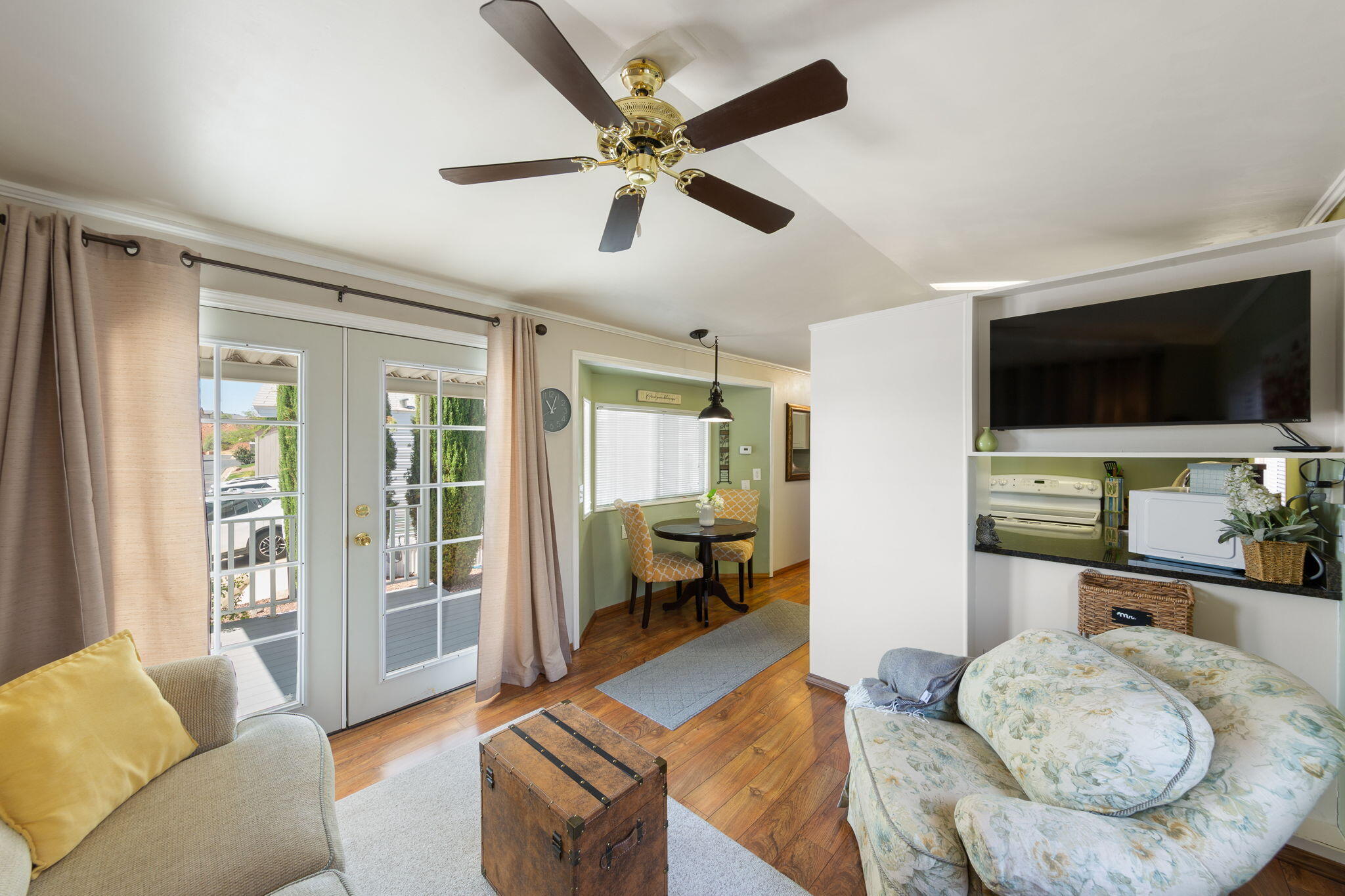 TWIN LAKES RV PARK - Residential