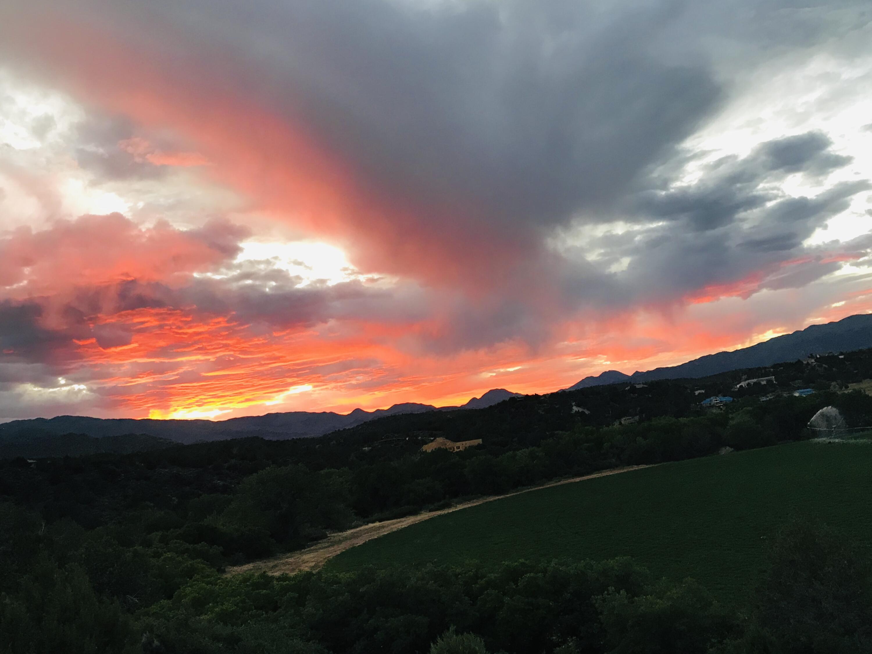 BEST PRICE IN KOLO RANCHES.  THIS 6.54 ACRES LOT HAS AMAZING VIEWS FROM ALL DIRECTIONS.  SET IN A PRIVATE COMMUNITY WITH HIKING, HORSEBACK RIDING AND OFF ROAD RIGHT OUT YOUR BACK DOOR.  1 A/F WATER SHARES & ALL UTILITIES IN THE STREET.  CLOSE TO ALL AMENITIES, DINING THEATRE, AIRPORTS, FISHING & SKIING.
COME TAKE A LOOK!  LOCAL BUILDERS AVAILABLE.
