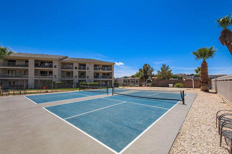 LAS PALMAS RESORT CONDOS - Residential