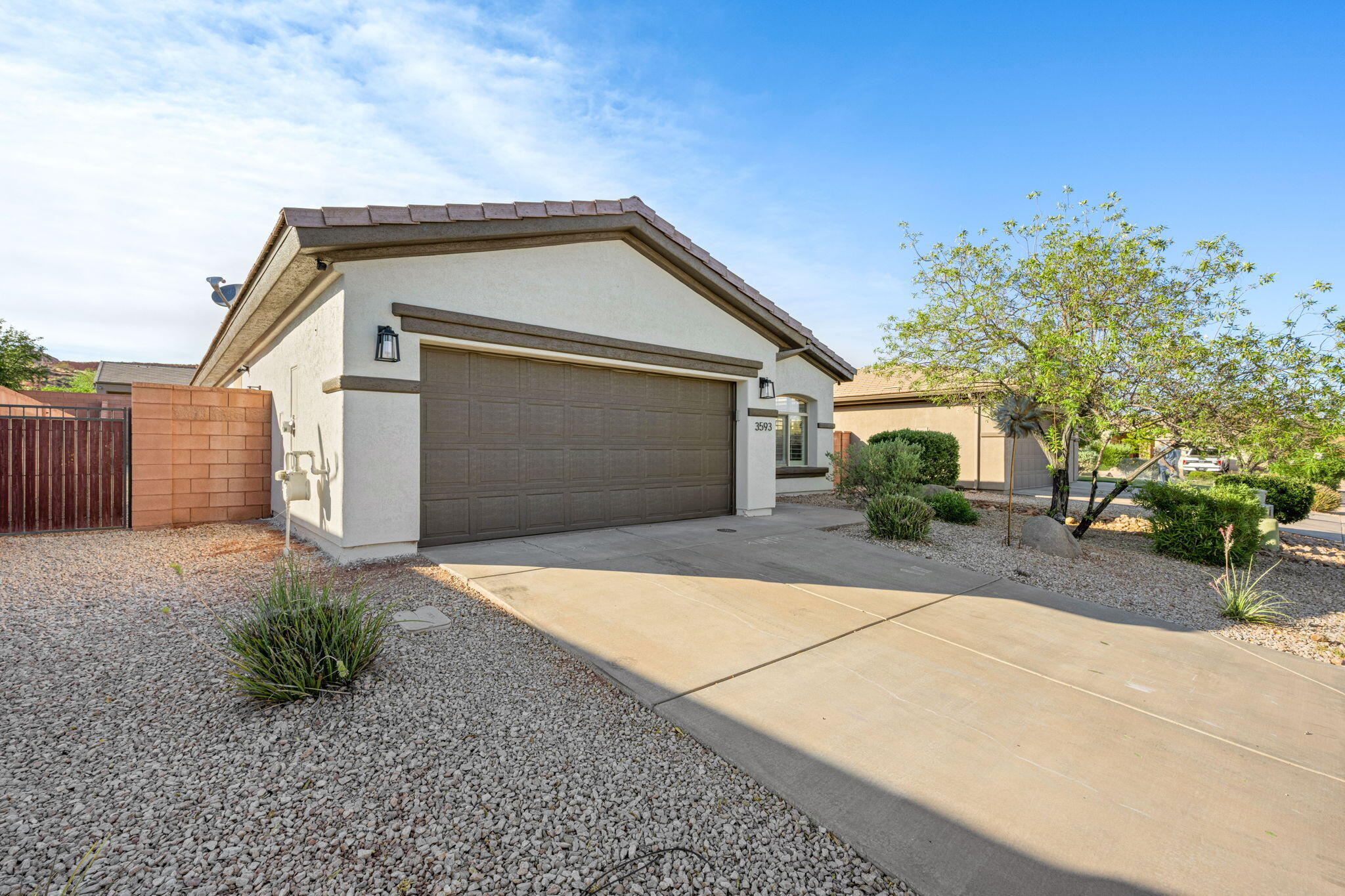 CORAL CANYON - Residential