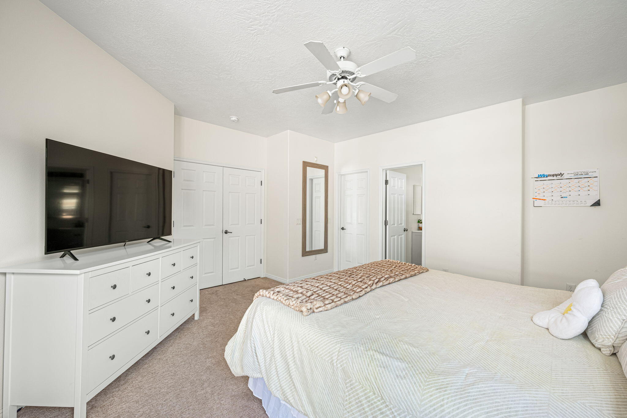 CORAL CANYON - Residential