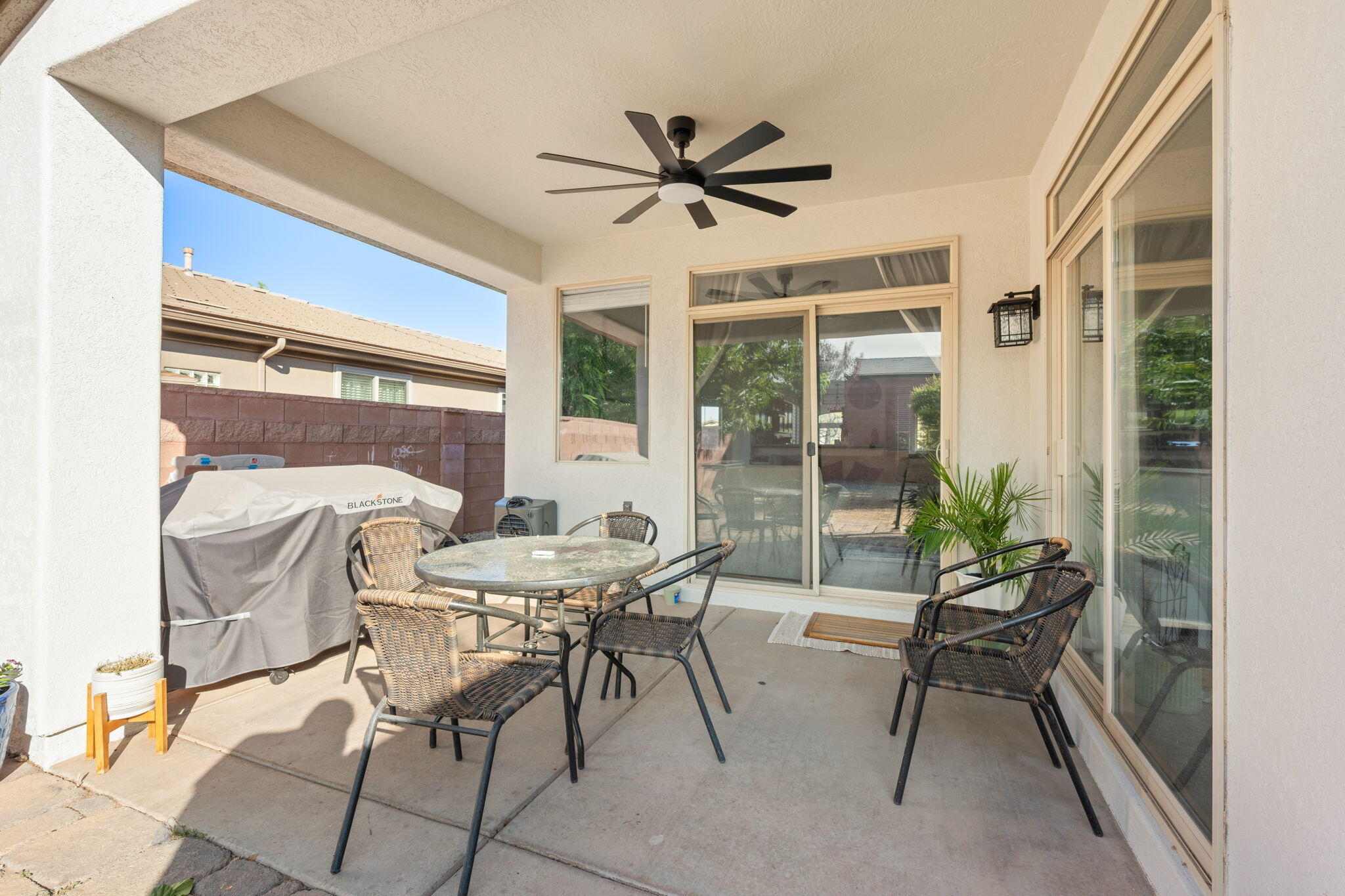 CORAL CANYON - Residential