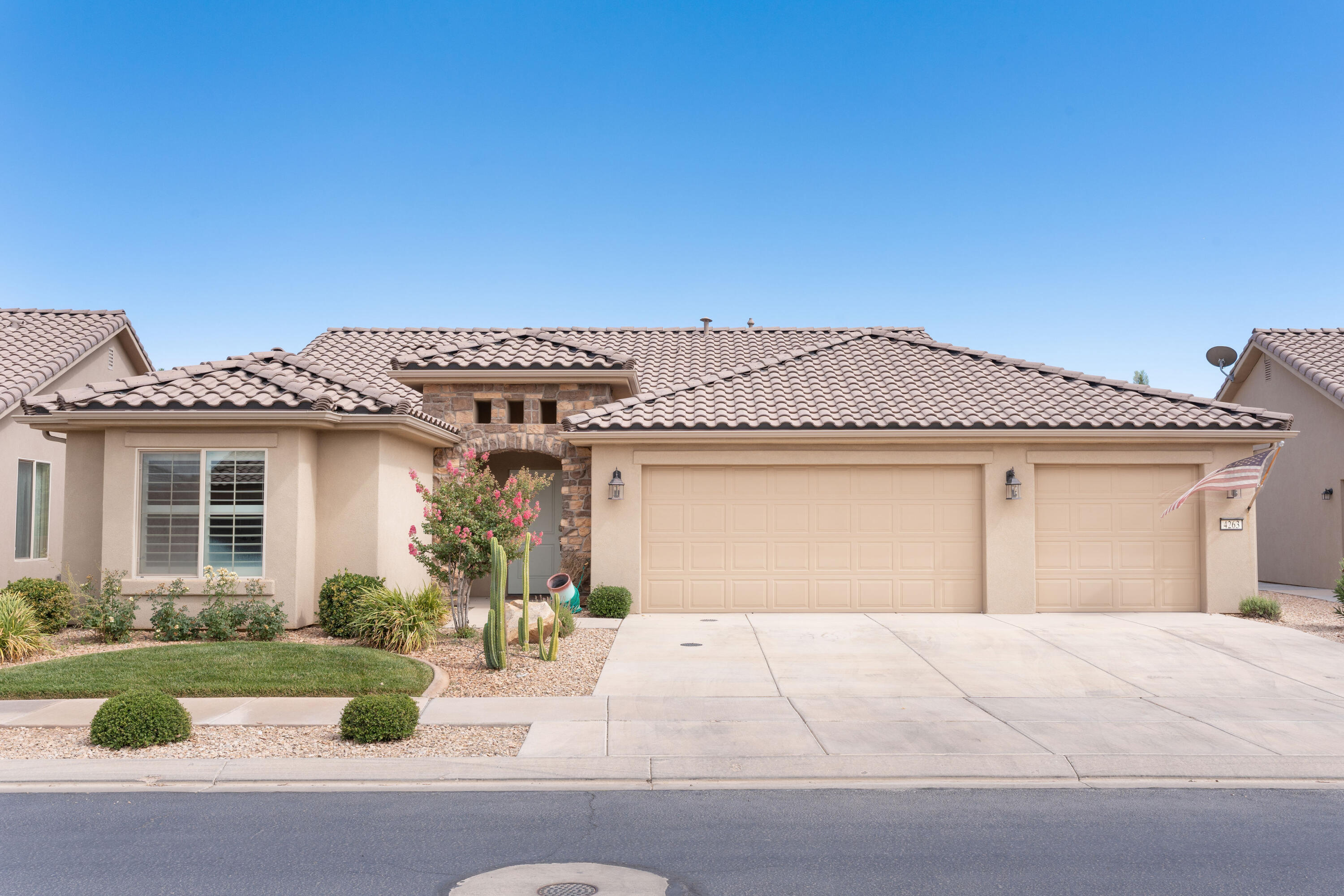 SUN RIVER - Residential