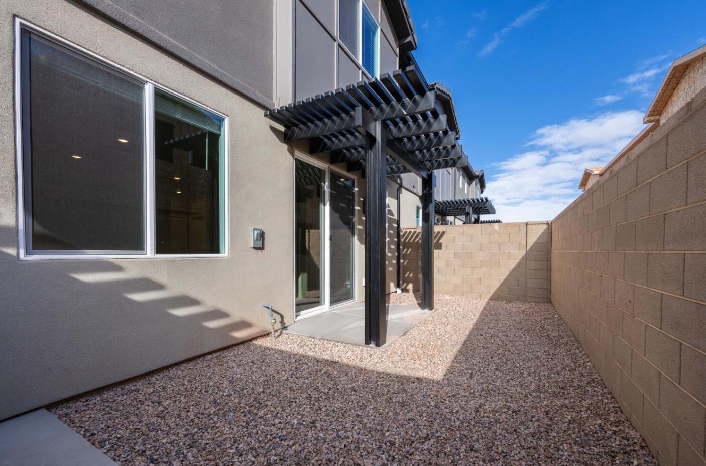RISE AT CORAL CANYON - Residential