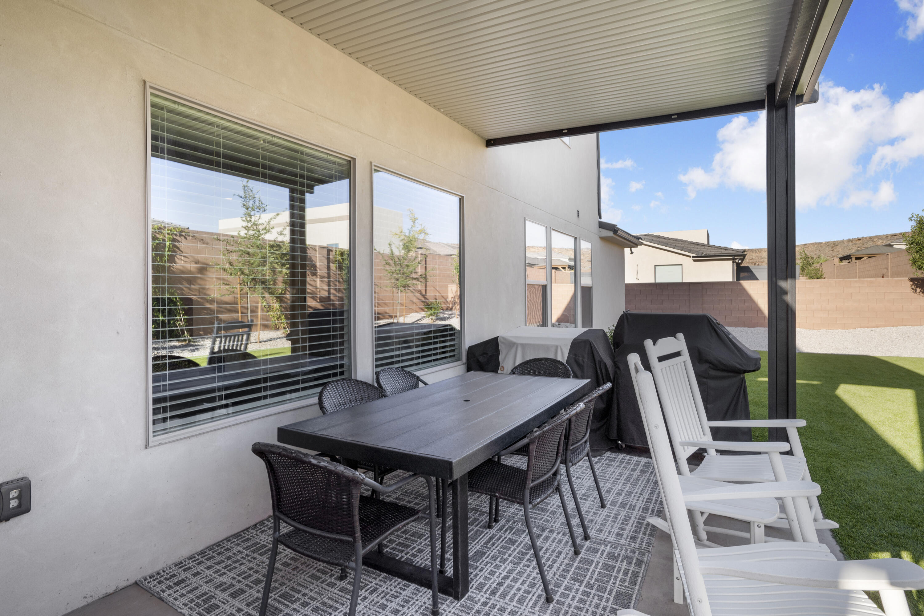 RED PINE - Residential