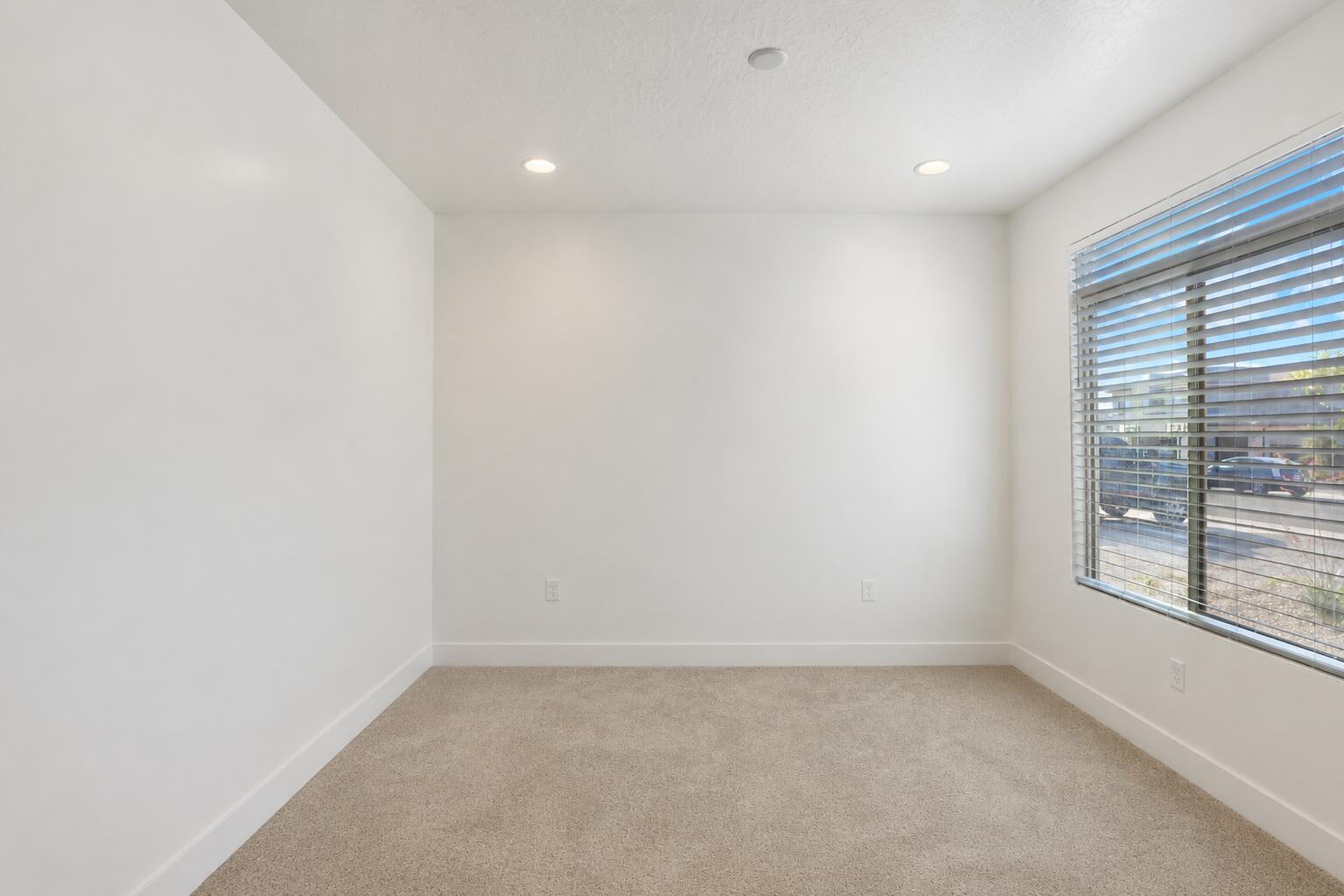 RED PINE - Residential