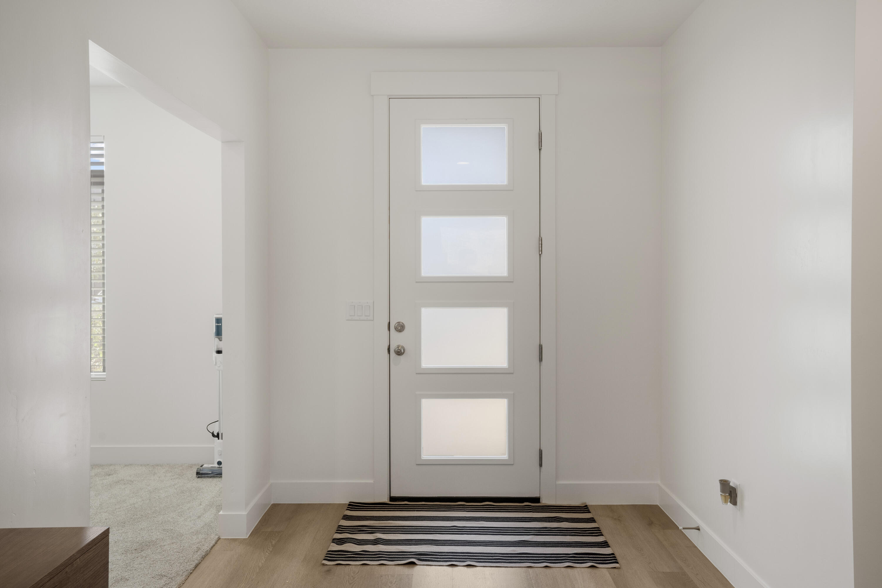 RED PINE - Residential