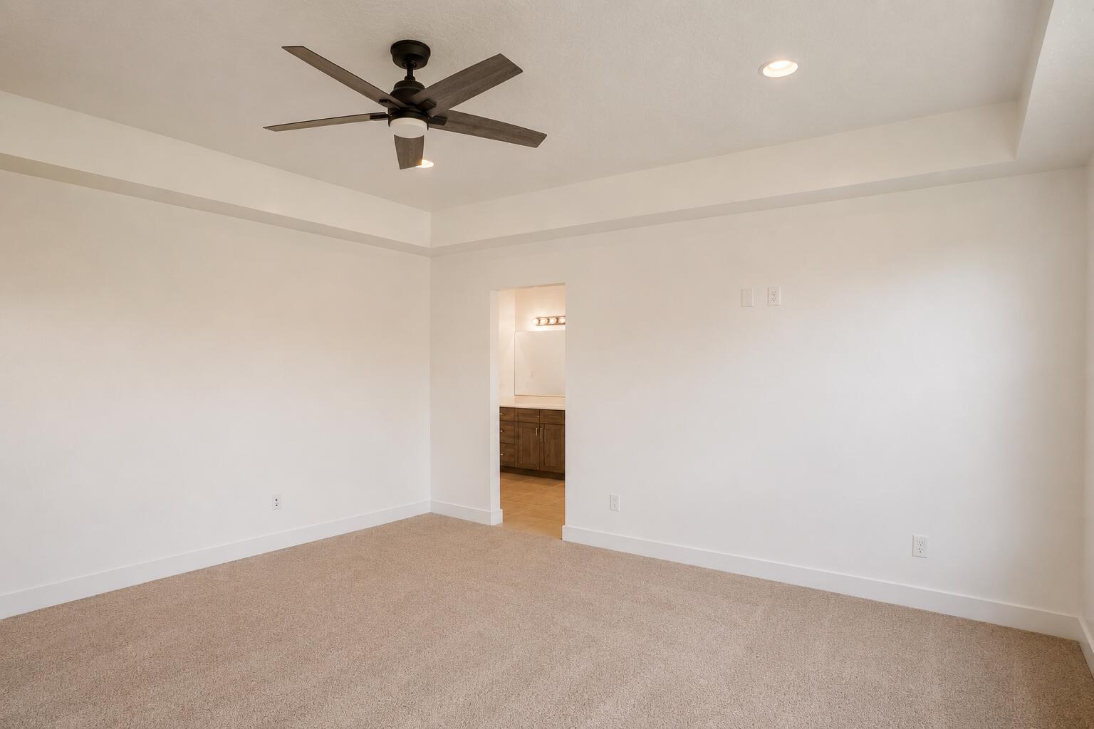 RED PINE - Residential