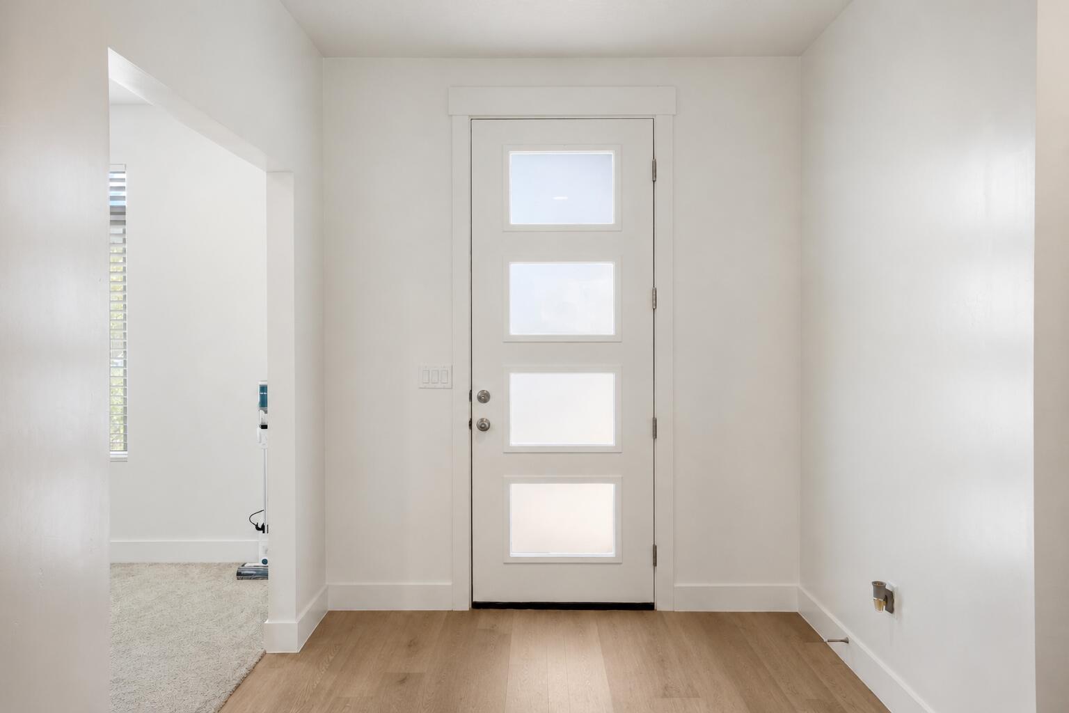 RED PINE - Residential