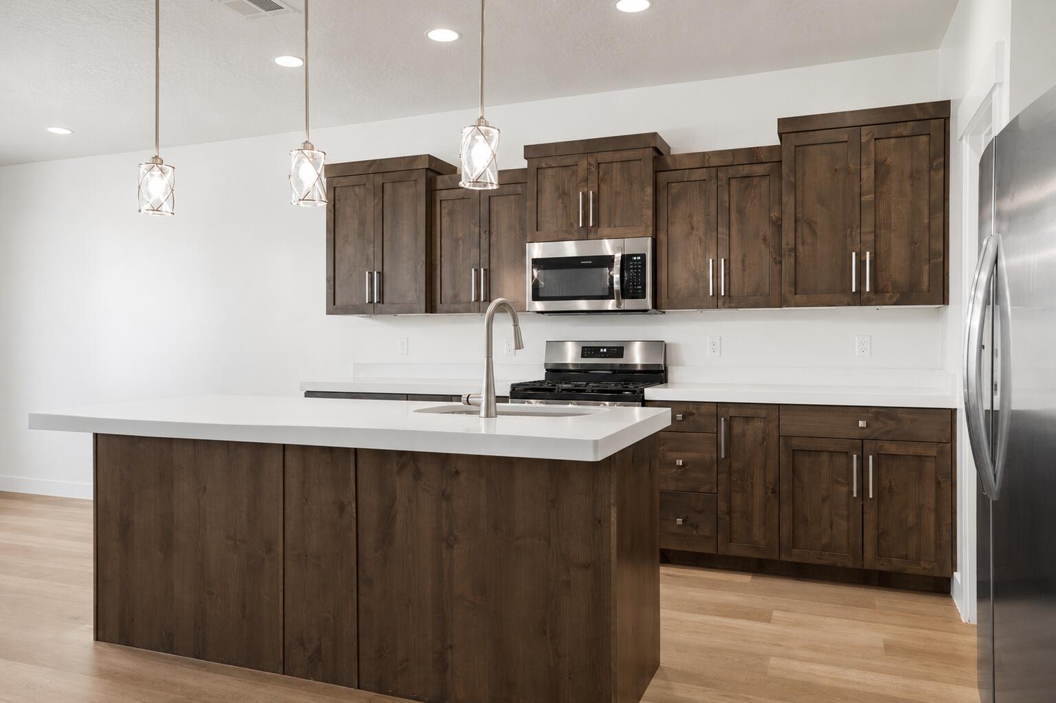 RED PINE - Residential