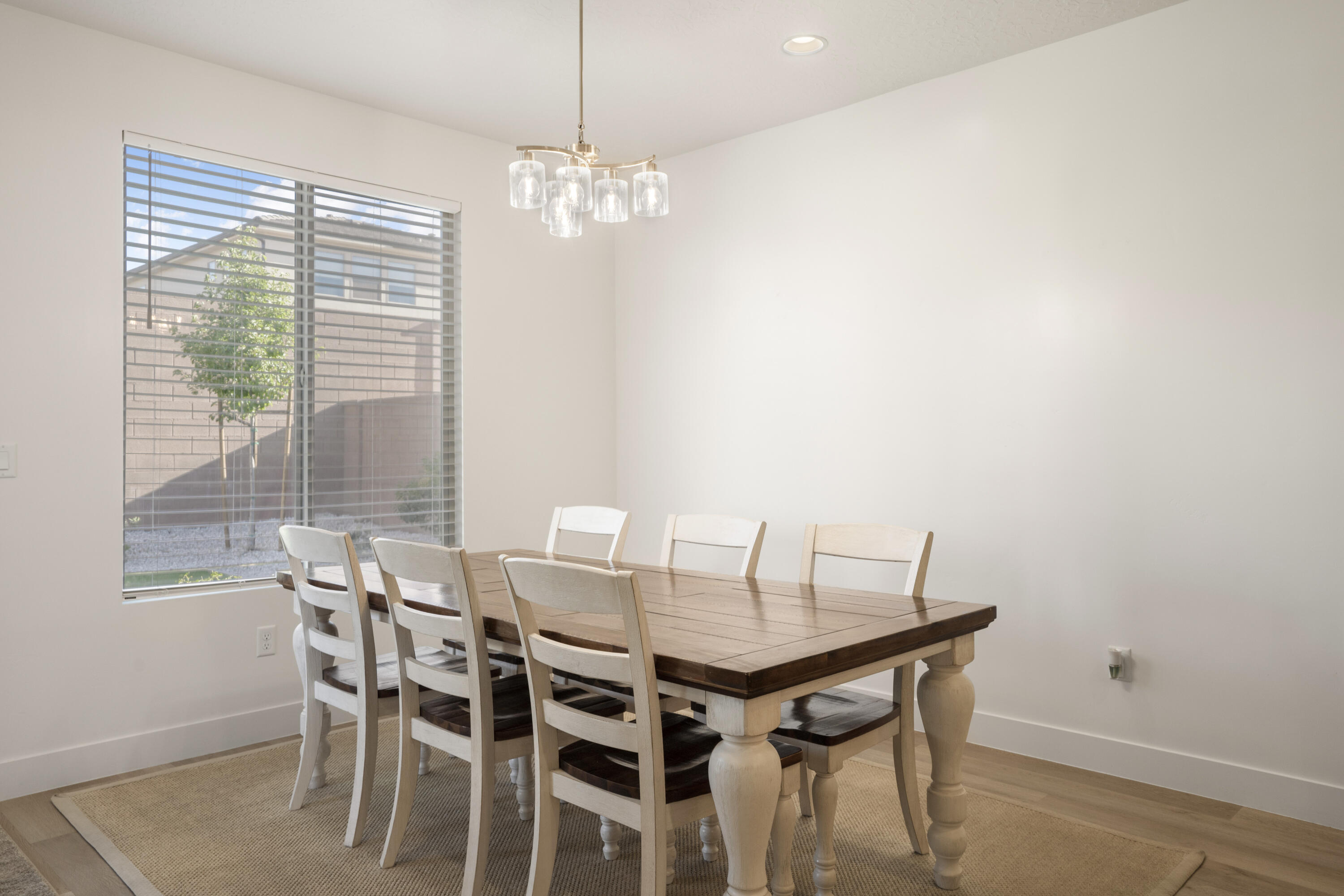 RED PINE - Residential
