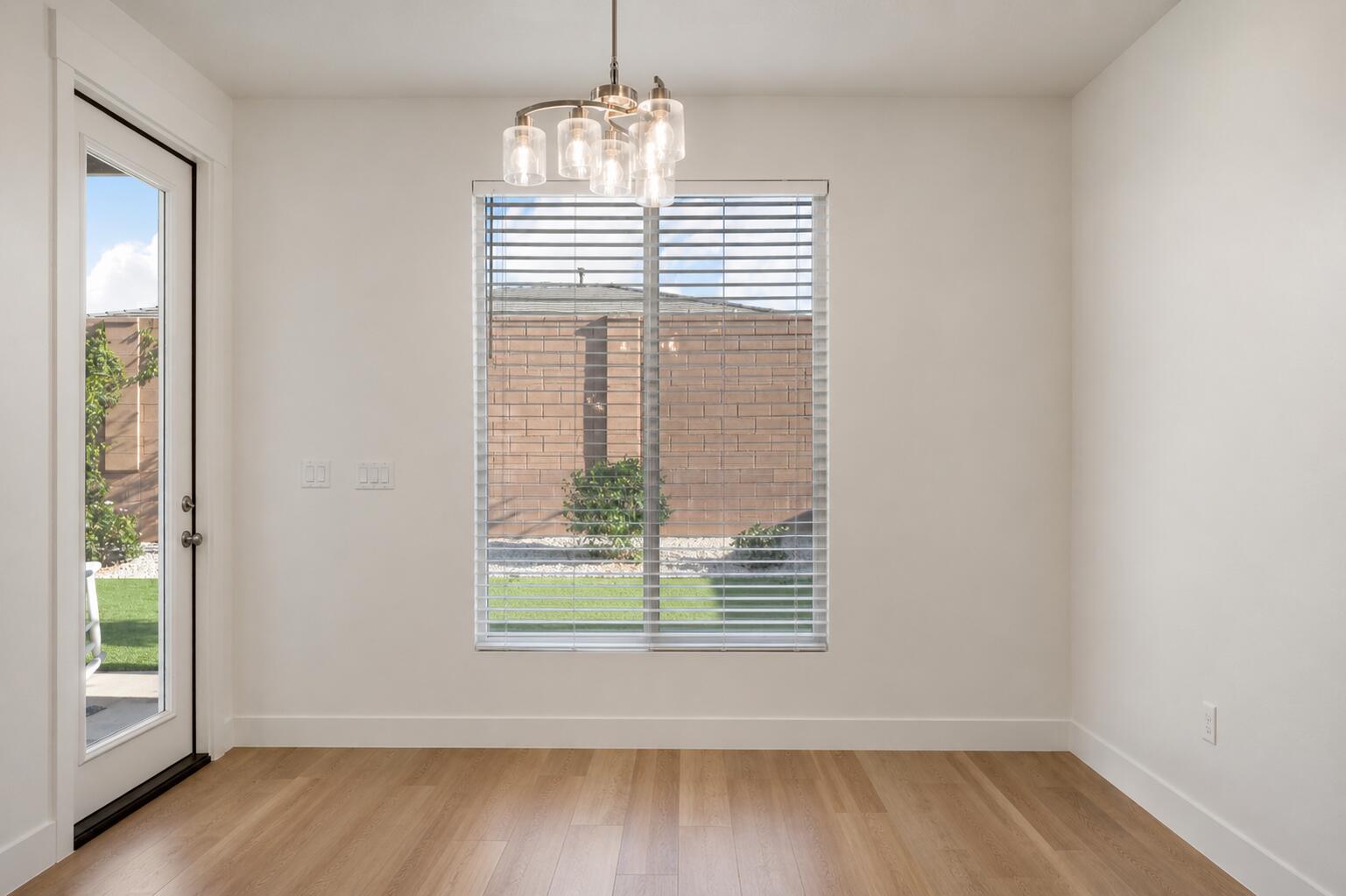 RED PINE - Residential