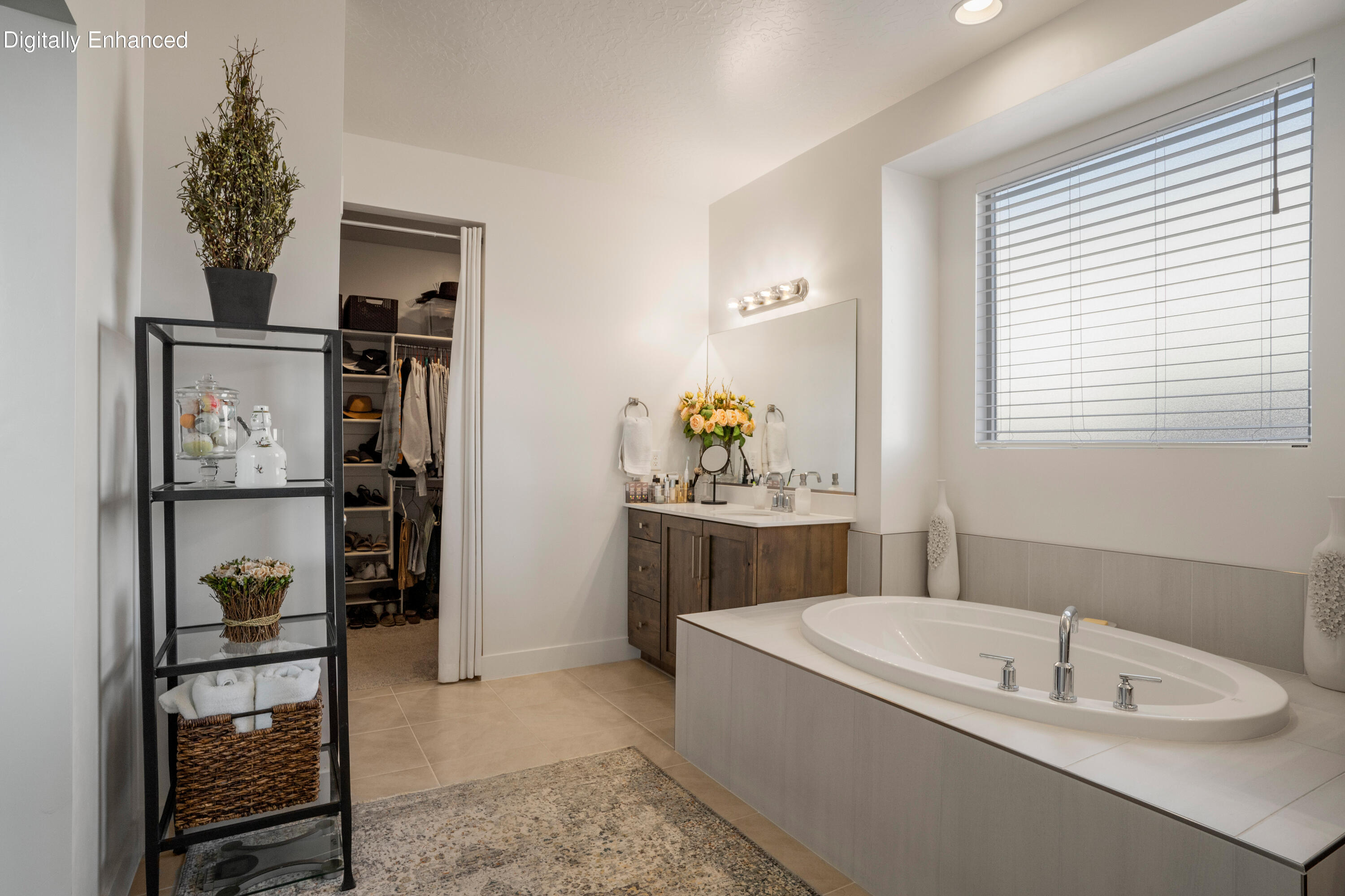 RED PINE - Residential