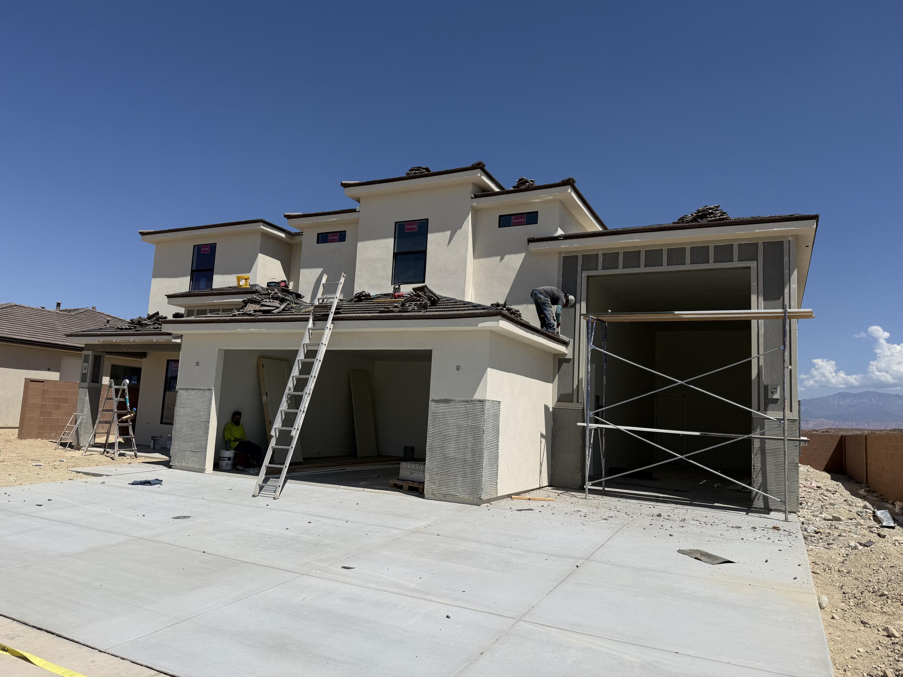 COVE VALLEY - Residential