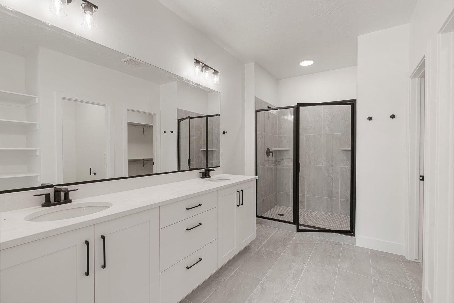 DIXIE HEIGHTS - Residential