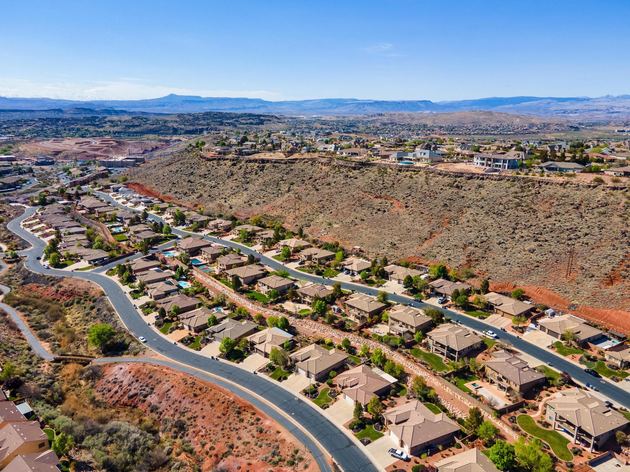 PRIMROSE POINT - Residential