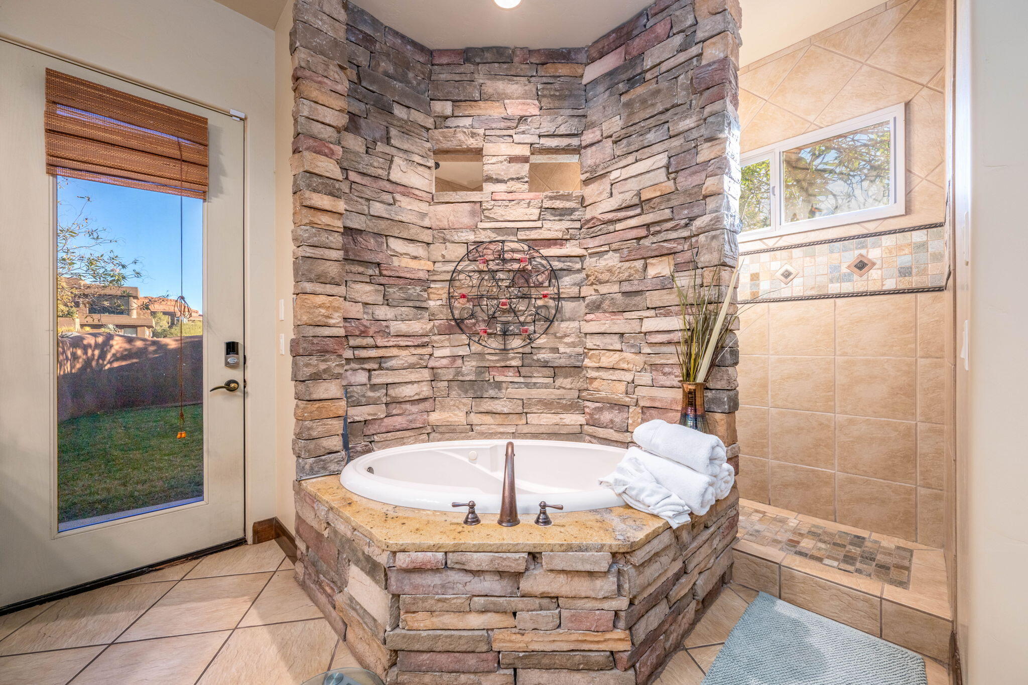 KACHINA CLIFFS AT ENTRADA - Residential