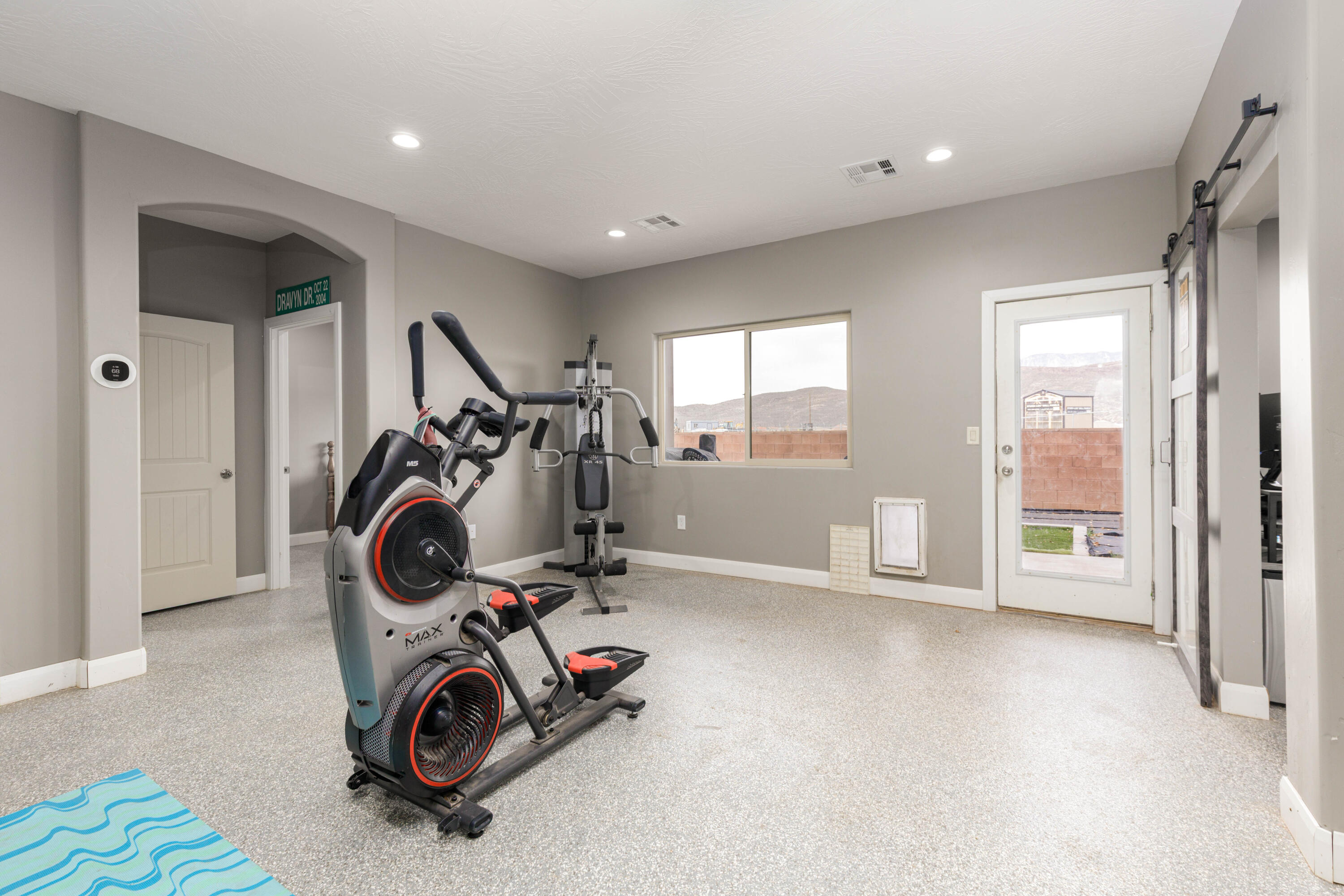 CORONADO RIDGE - Residential
