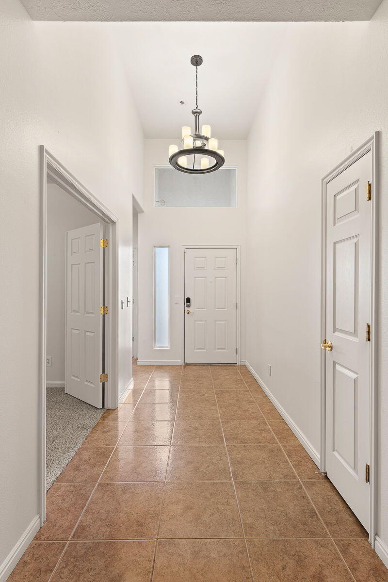 RIDGEPOINTE - Residential