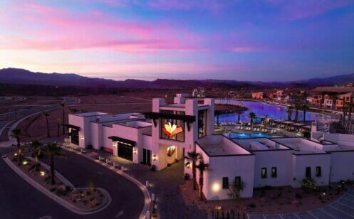 DESERT COLOR AUBURN HILLS - Residential