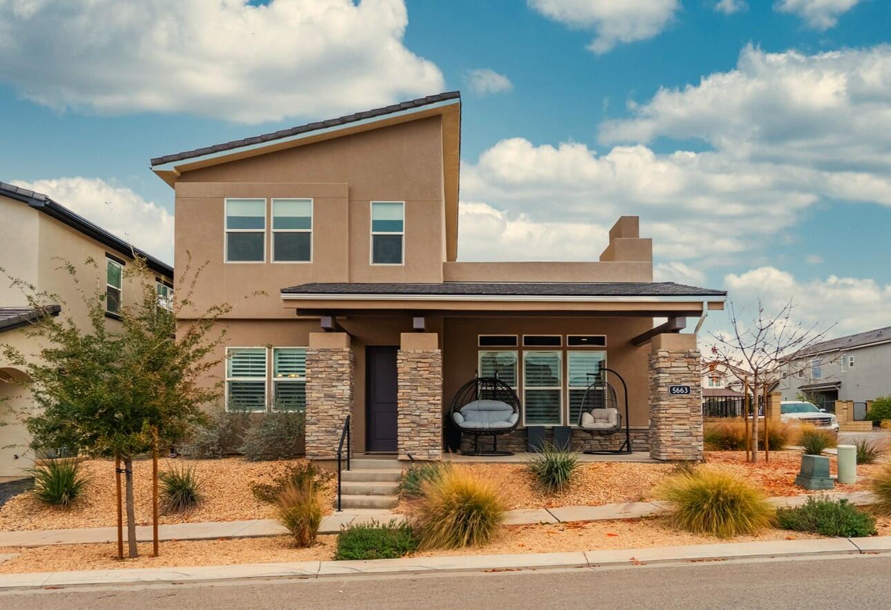 DESERT COLOR AUBURN HILLS - Residential