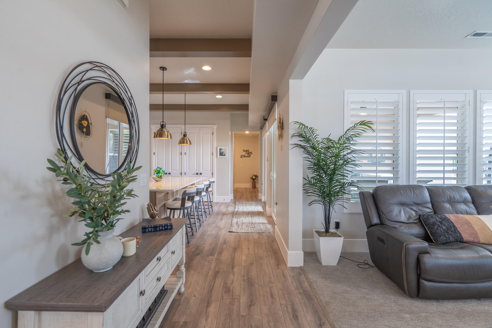DESERT COLOR AUBURN HILLS - Residential