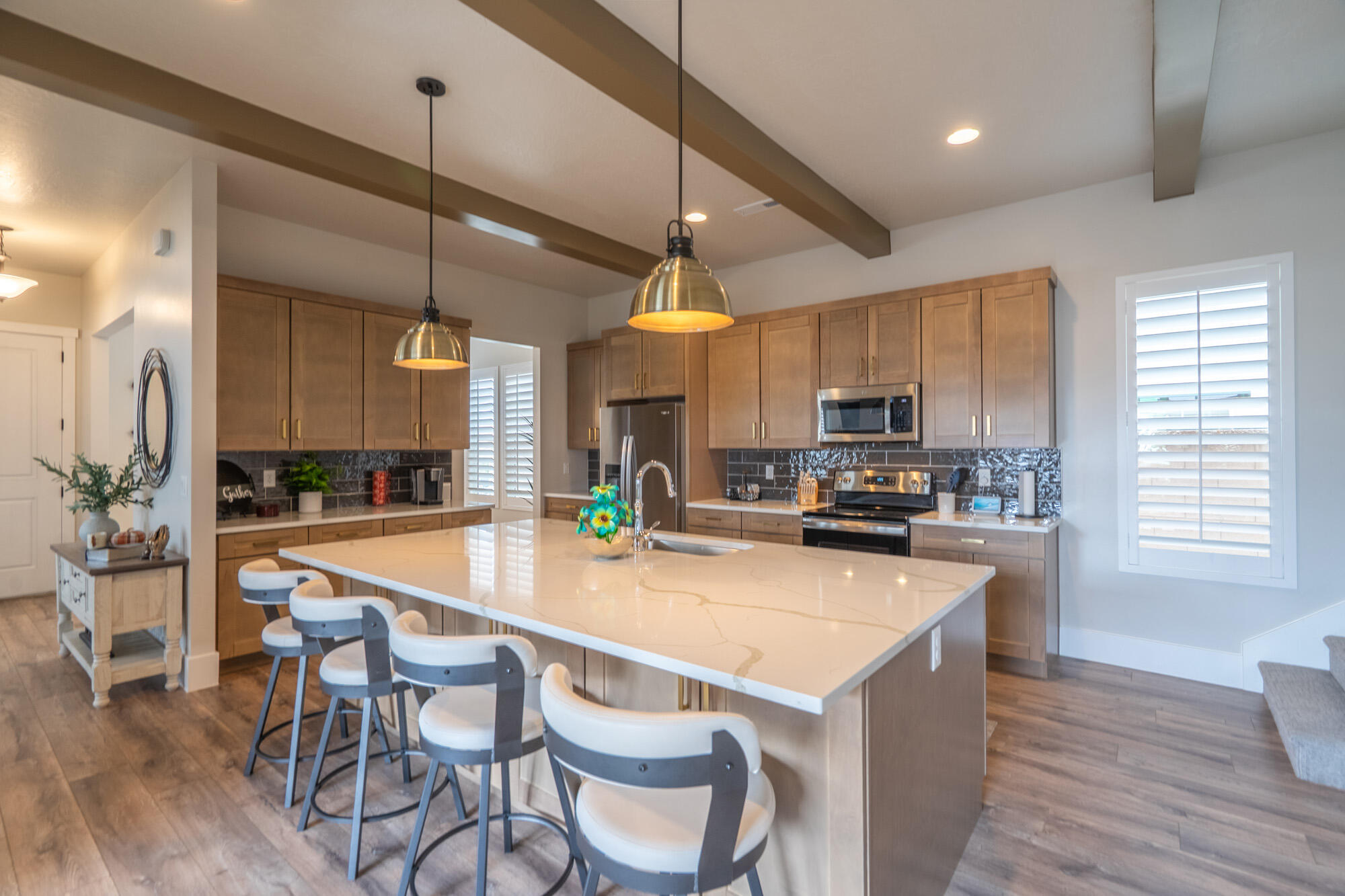 DESERT COLOR AUBURN HILLS - Residential